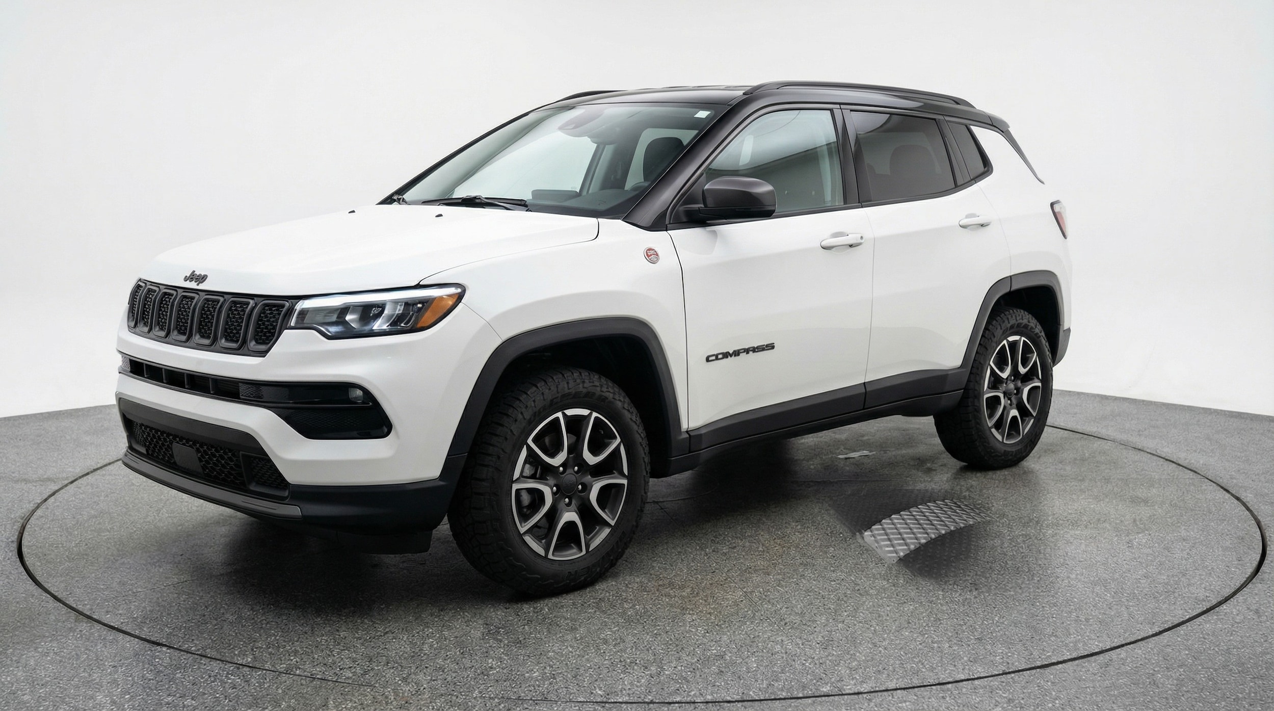 Thumbnail: 2025 Jeep Compass - 3