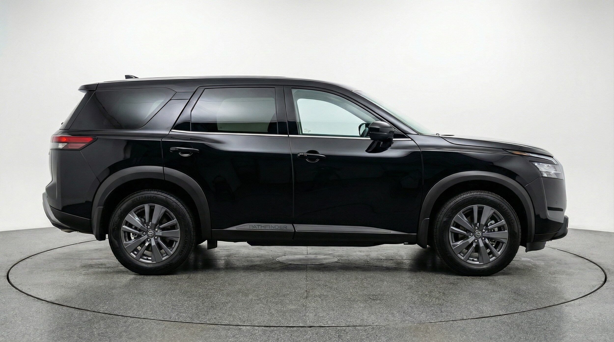 Thumbnail: 2025 Nissan Pathfinder - 8