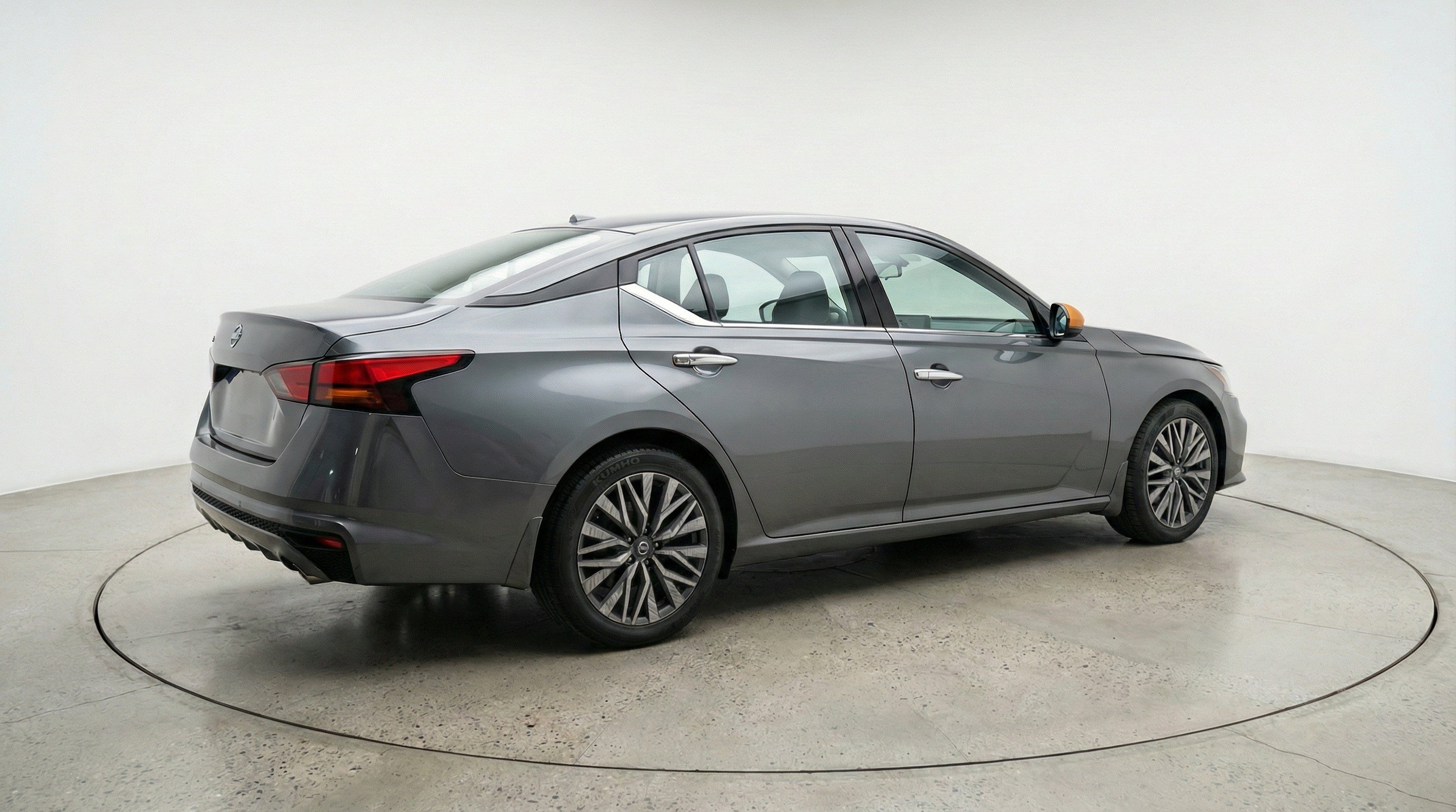 Thumbnail: 2025 Nissan Altima - 9