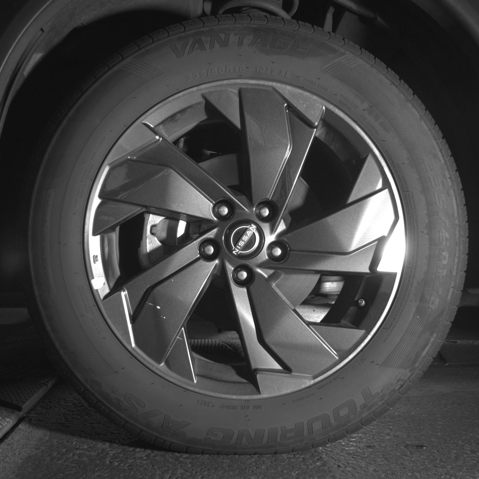 Thumbnail: 2025 Nissan Rogue - 9