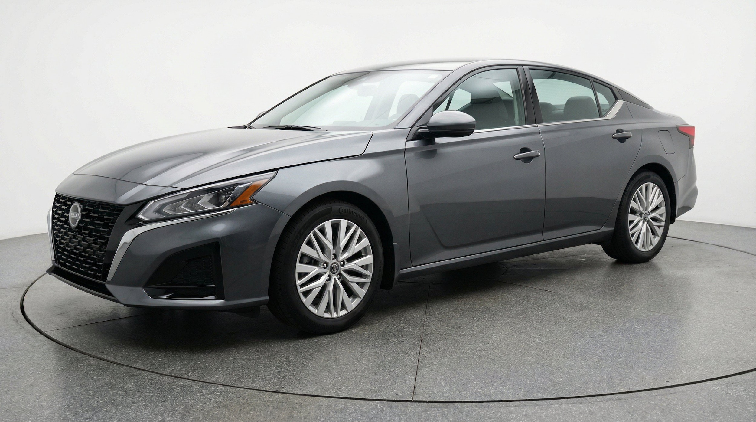 Thumbnail: 2025 Nissan Altima - 3