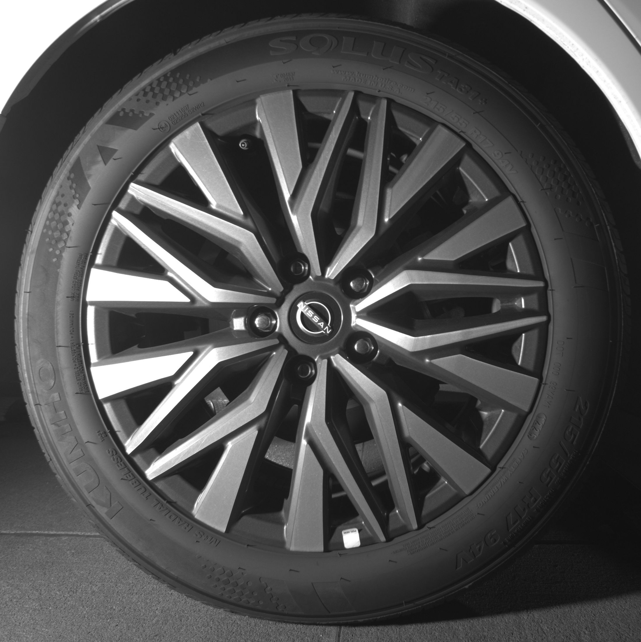 Thumbnail: 2025 Nissan Altima - 12