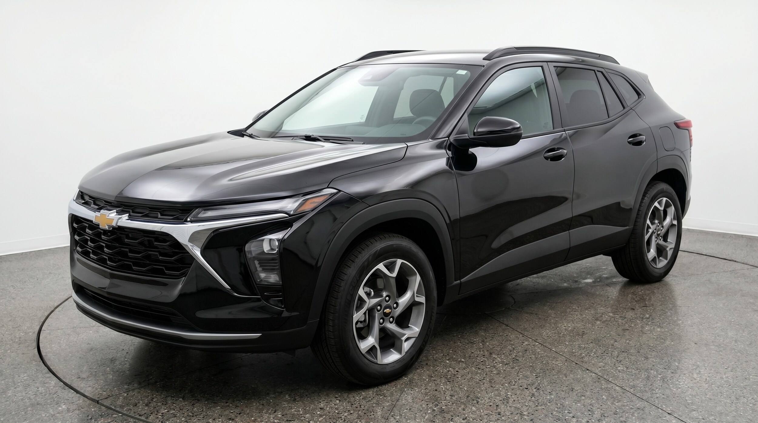 Thumbnail: 2025 Chevrolet Trax - 3
