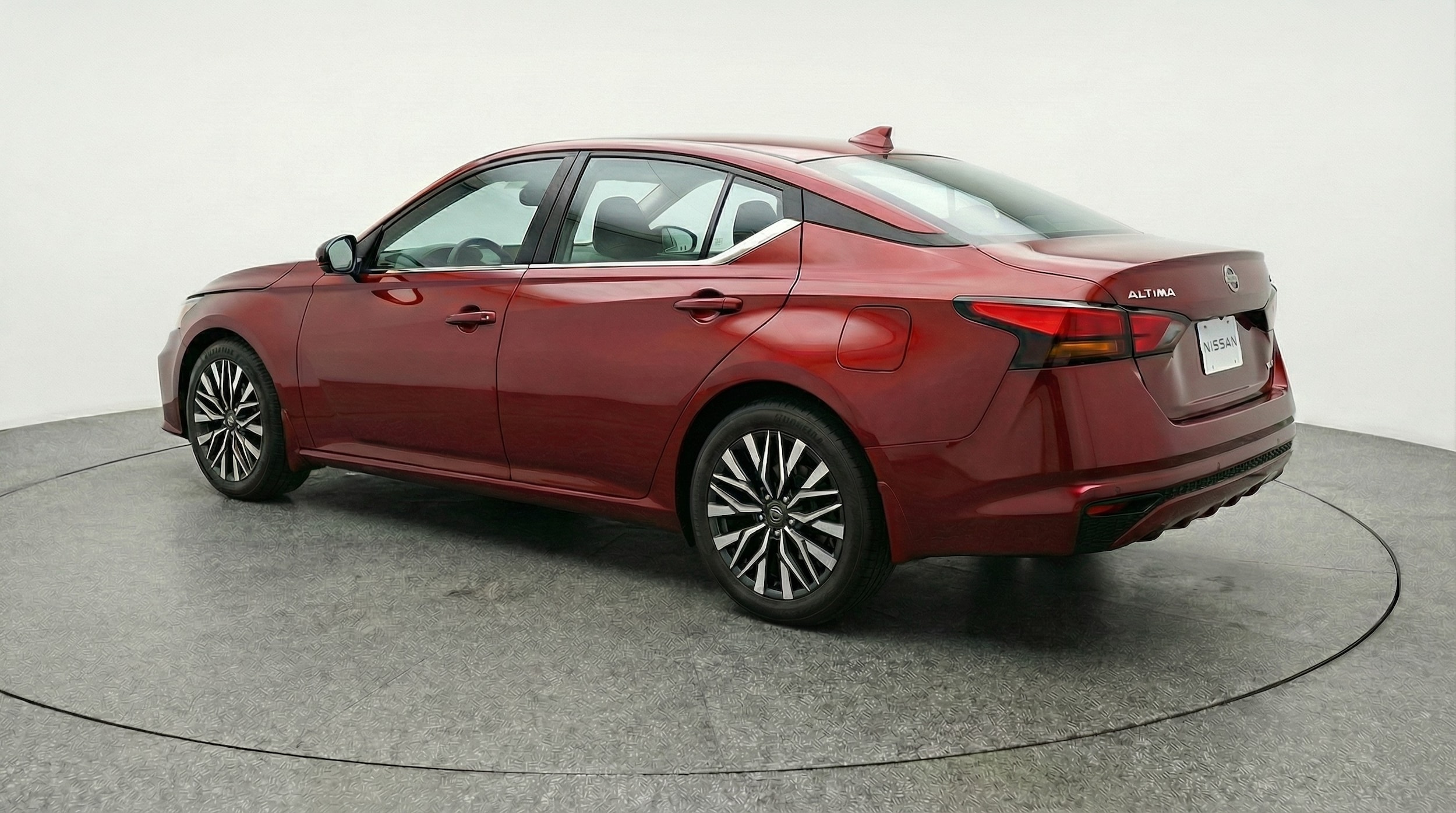 Thumbnail: 2025 Nissan Altima - 5