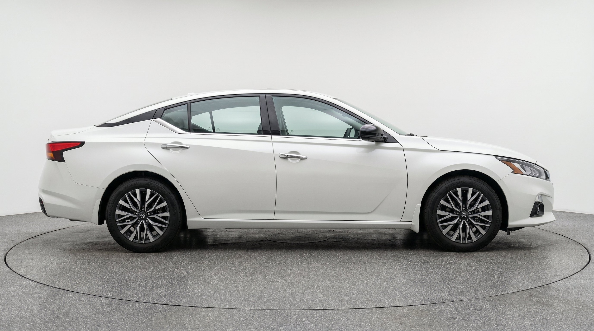 Thumbnail: 2025 Nissan Altima - 11