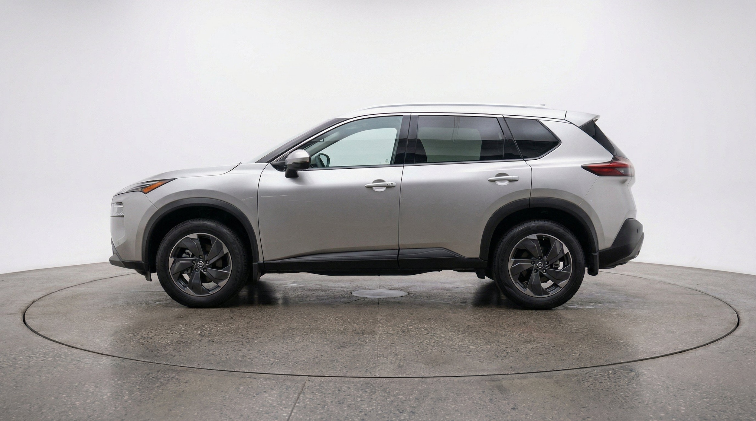 Thumbnail: 2025 Nissan Rogue - 5