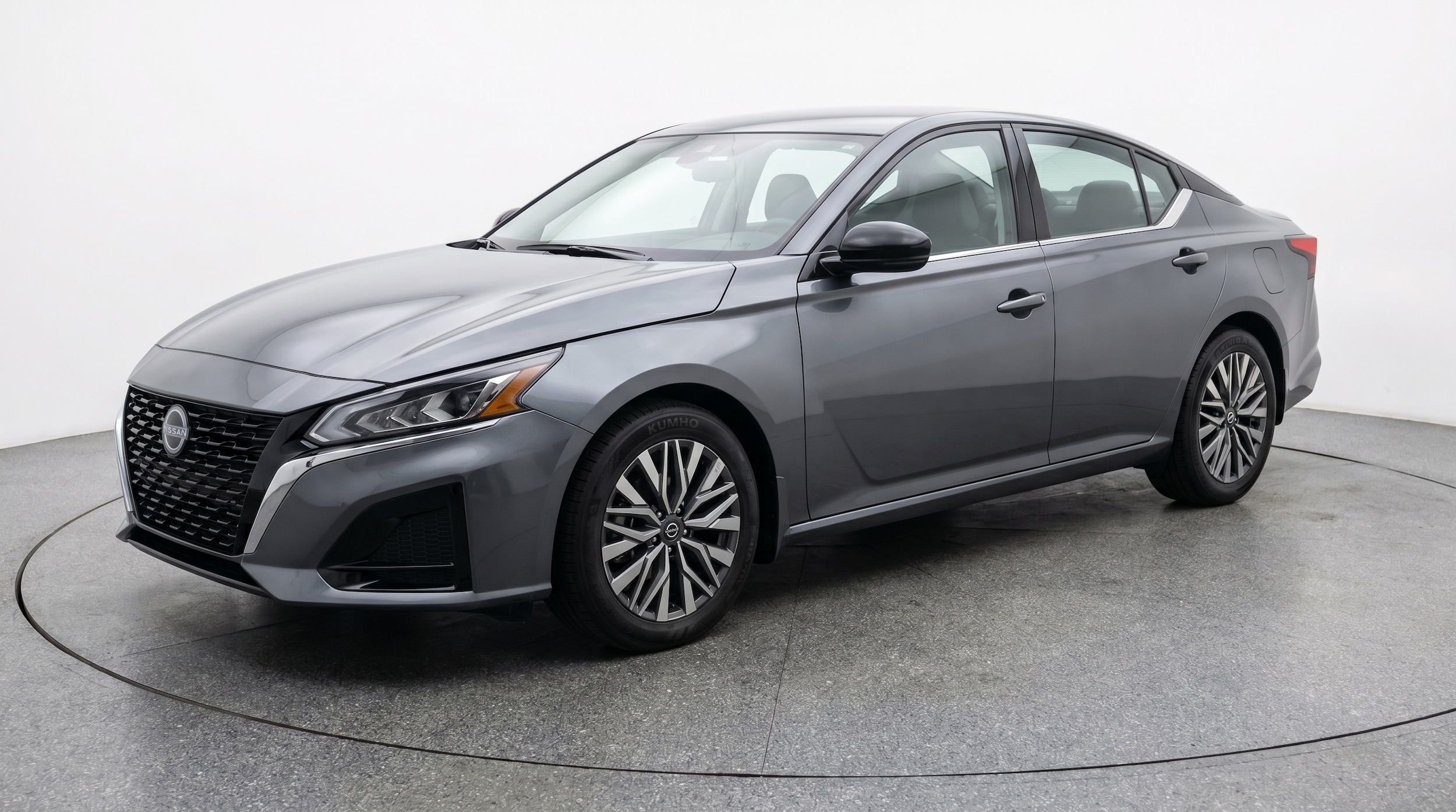 Thumbnail: 2025 Nissan Altima - 3