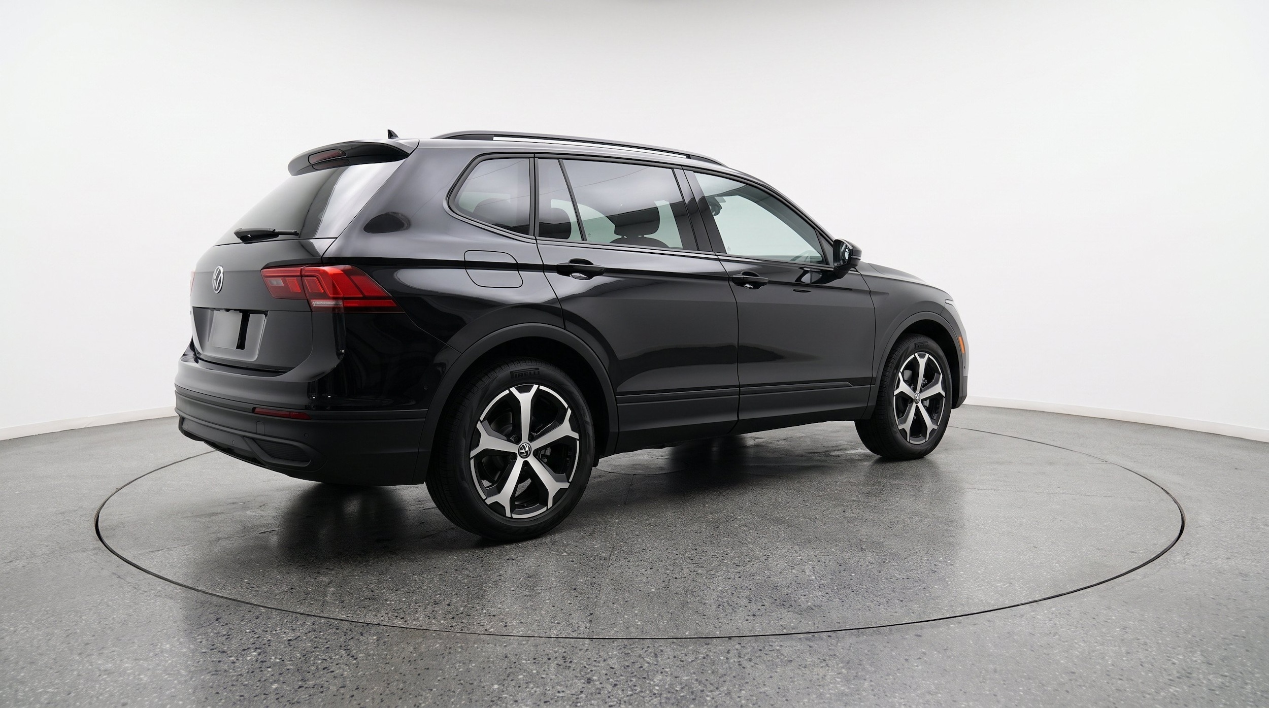 Thumbnail: 2026 Volkswagen Tiguan - 9