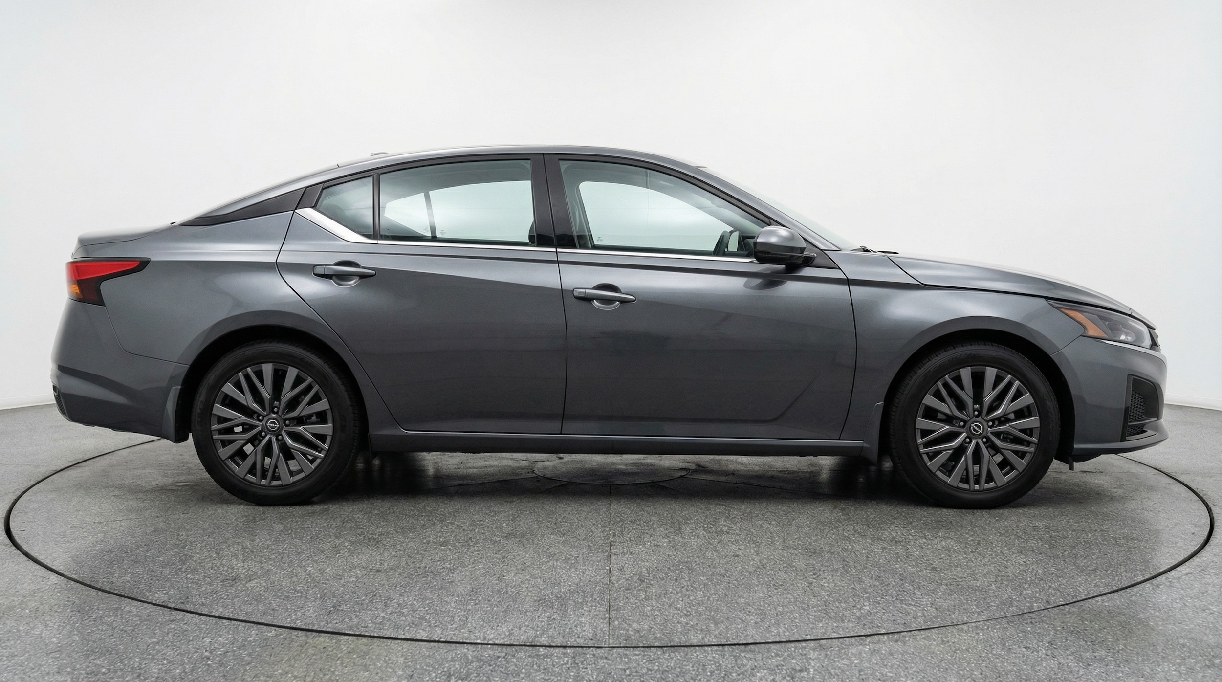 Thumbnail: 2025 Nissan Altima - 8