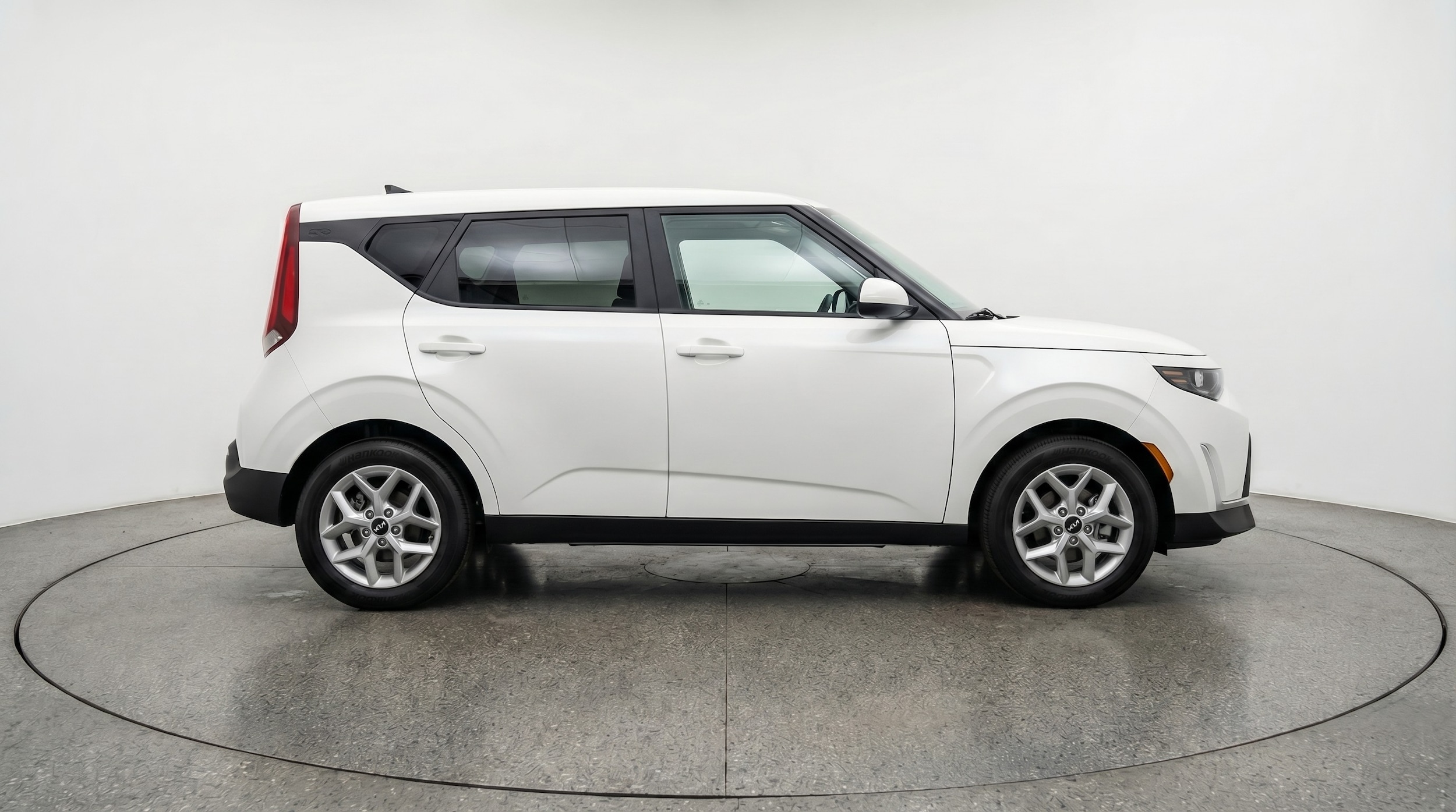 Thumbnail: 2025 Kia Soul - 8