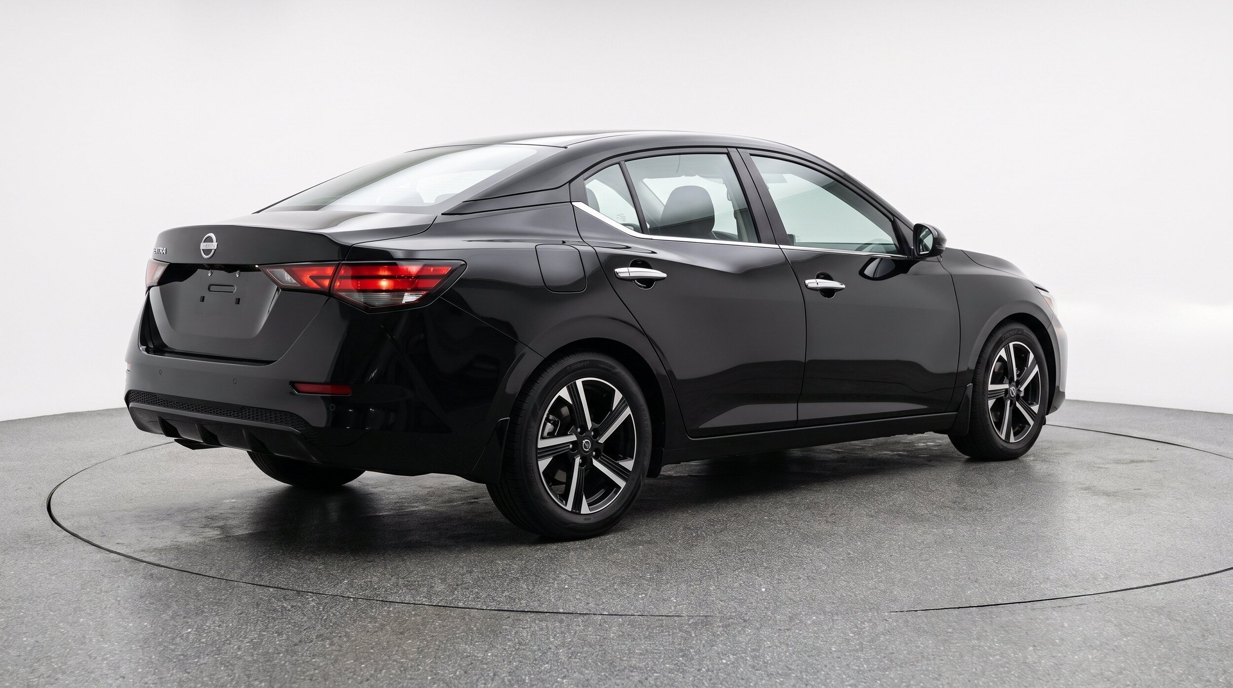 Thumbnail: 2025 Nissan Sentra - 9