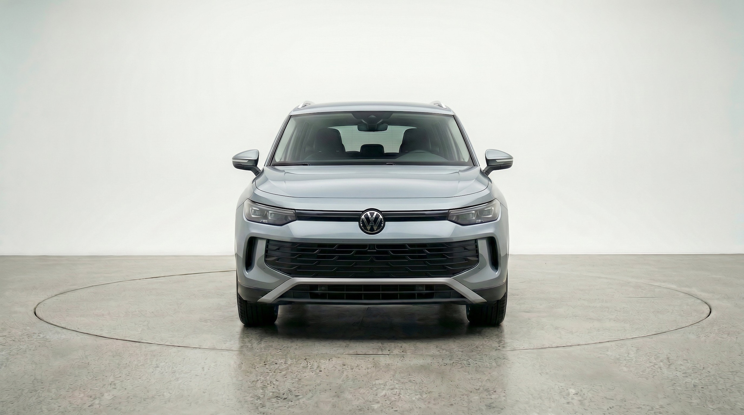 Thumbnail: 2026 Volkswagen Tiguan - 2