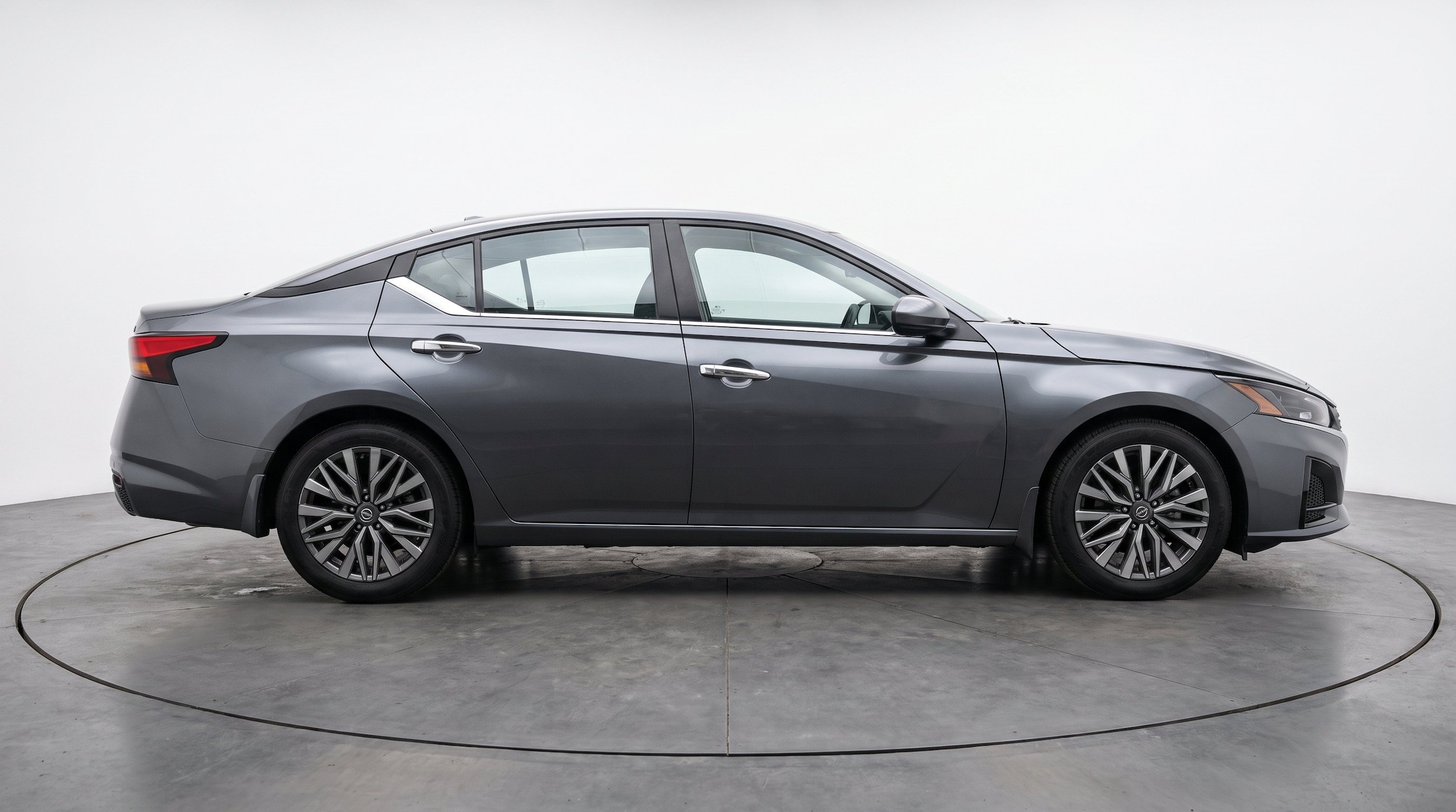 Thumbnail: 2025 Nissan Altima - 11