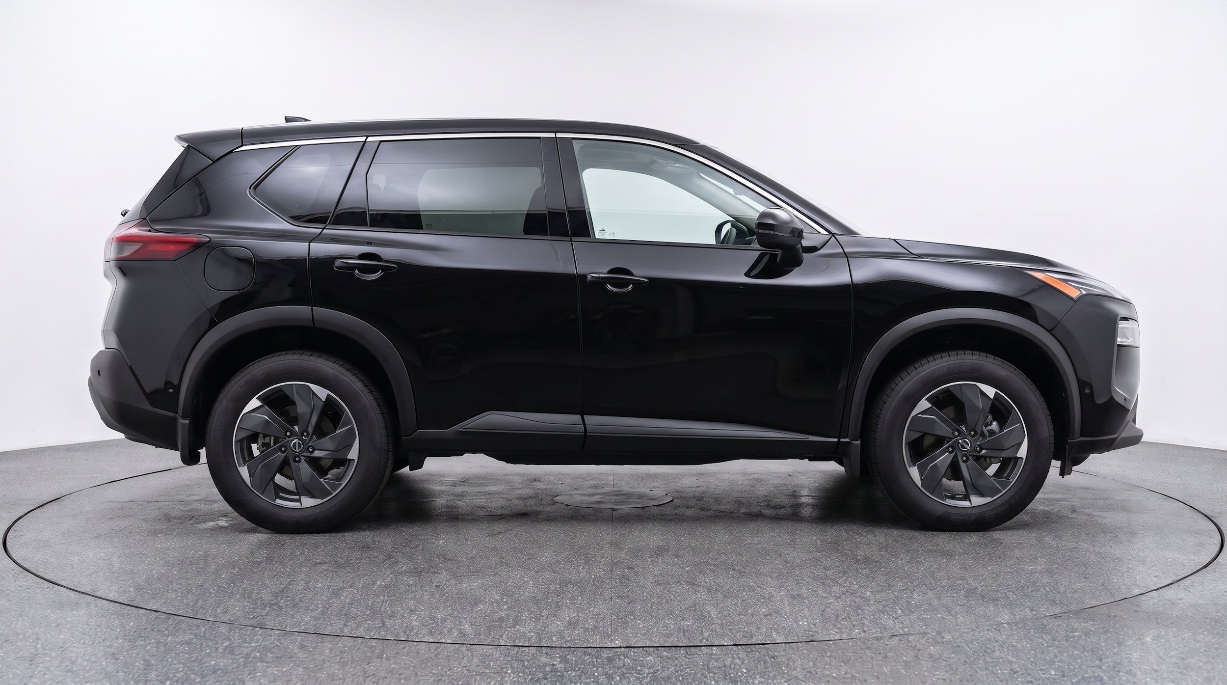 Thumbnail: 2025 Nissan Rogue - 11