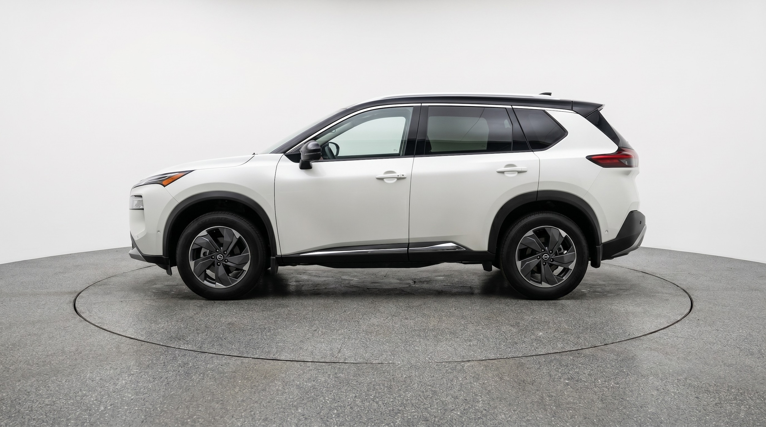 Thumbnail: 2024 Nissan Rogue - 4