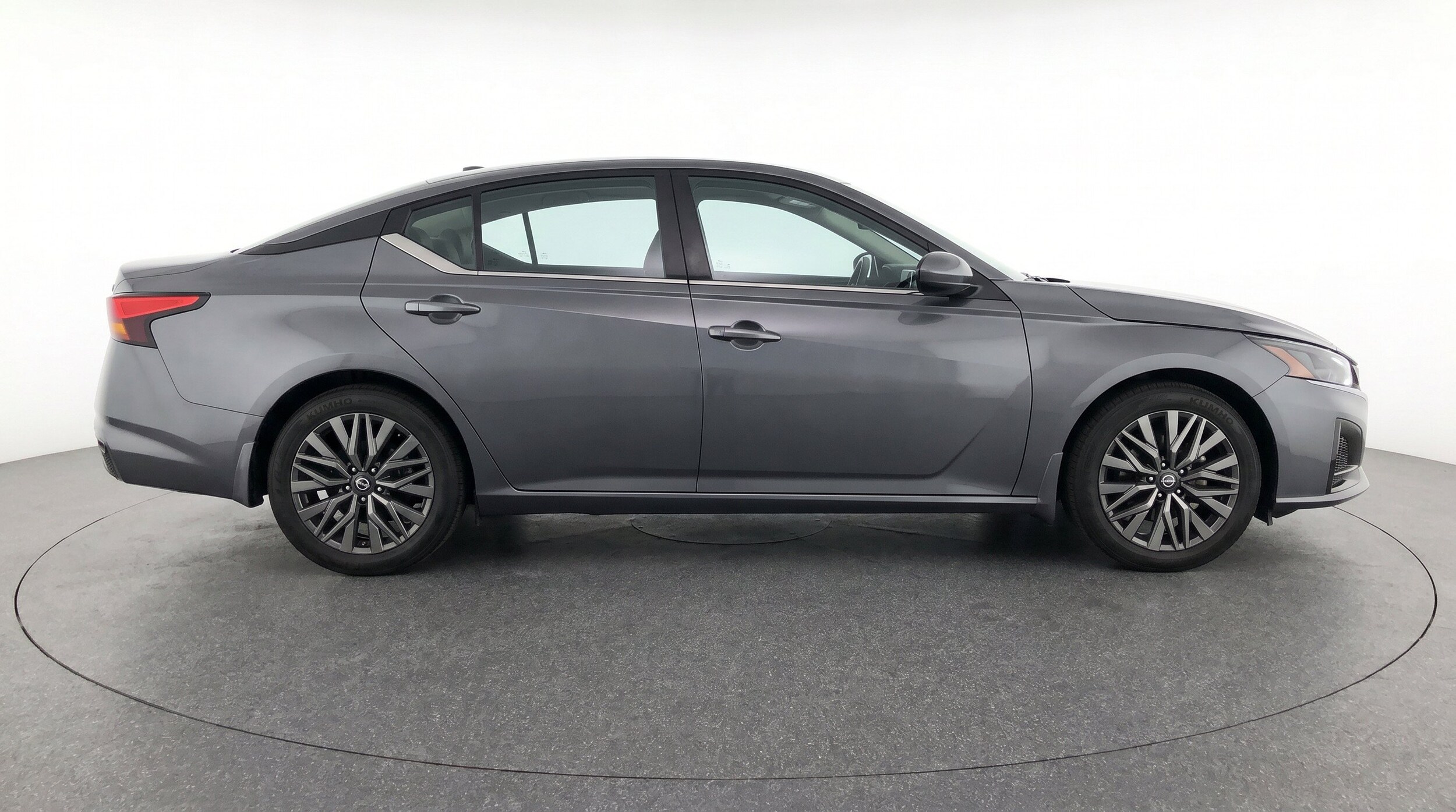 Thumbnail: 2025 Nissan Altima - 11