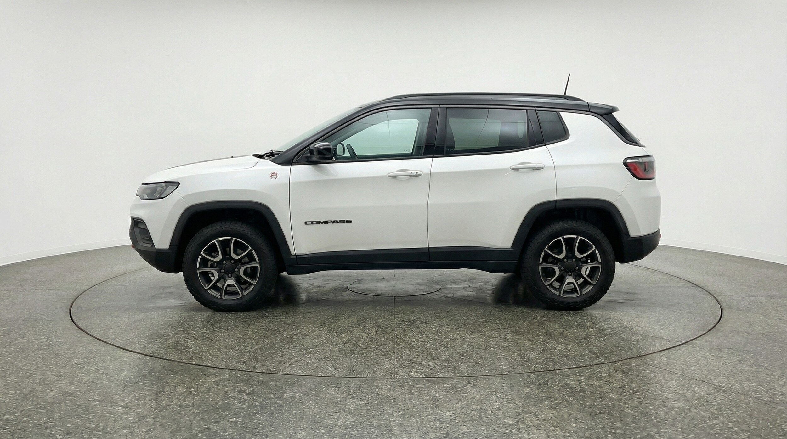 Thumbnail: 2025 Jeep Compass - 4