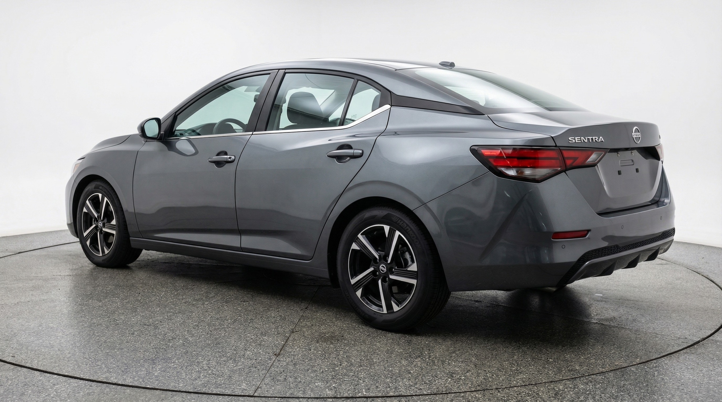 Thumbnail: 2025 Nissan Sentra - 5