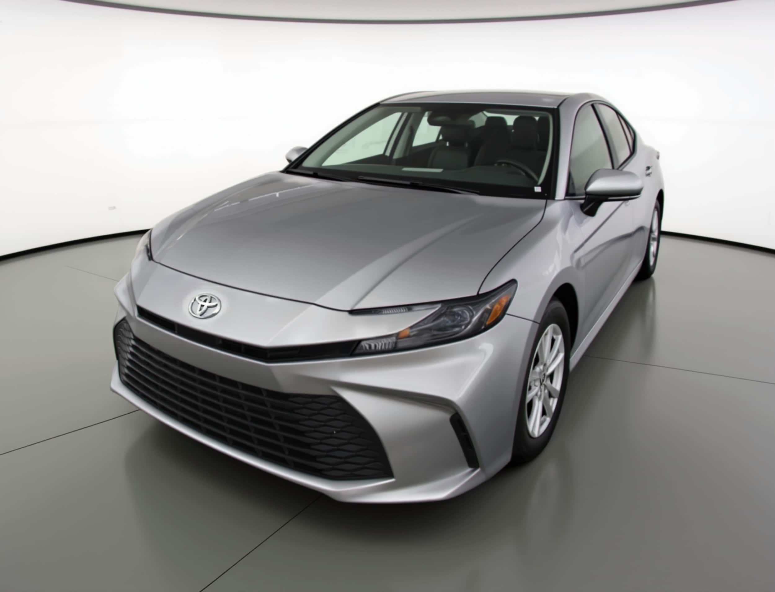 Thumbnail: 2025 Toyota Camry - 3