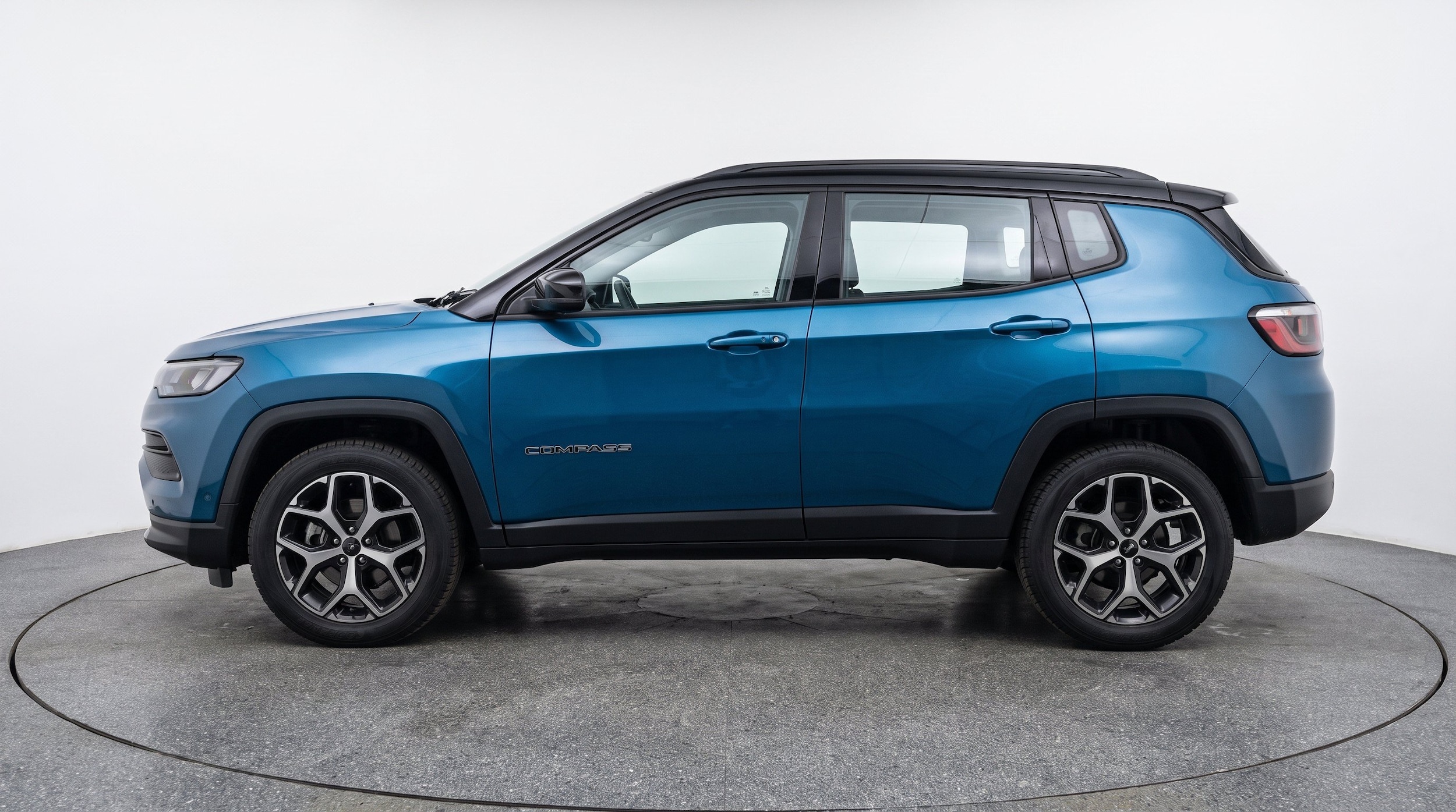 Thumbnail: 2025 Jeep Compass - 5