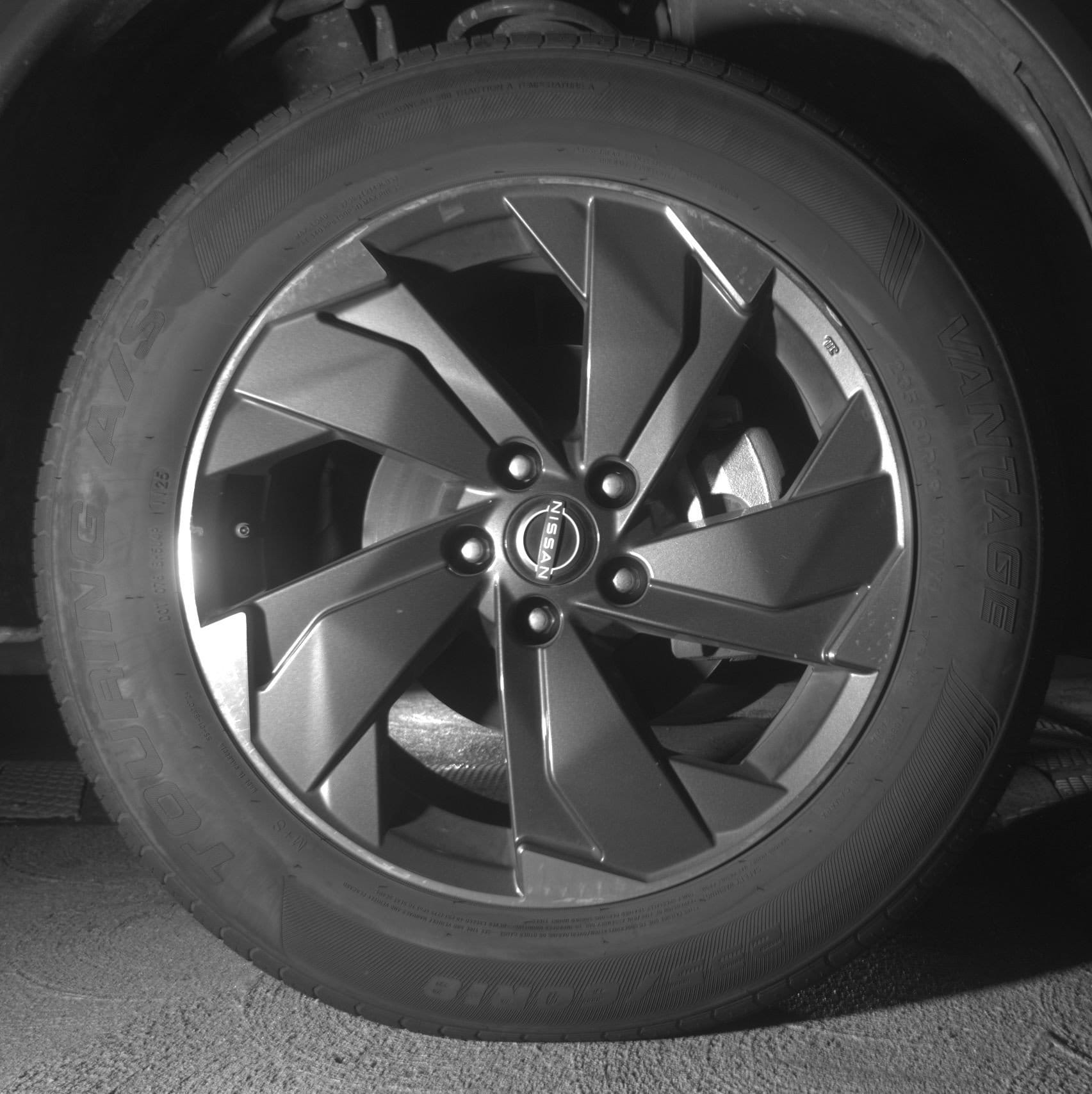 Thumbnail: 2024 Nissan Rogue - 13