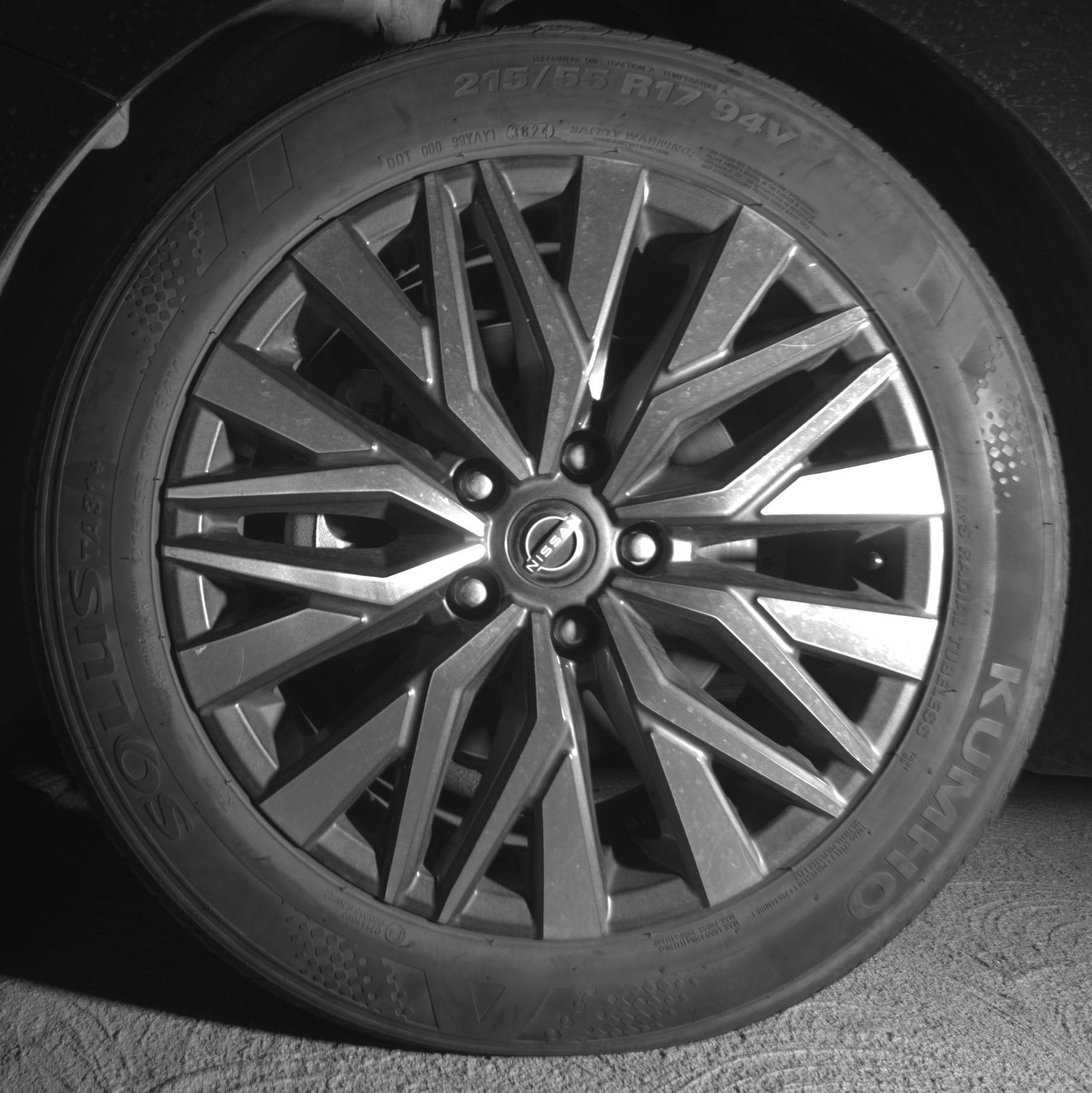 2025 Nissan Altima SV - Photo 12