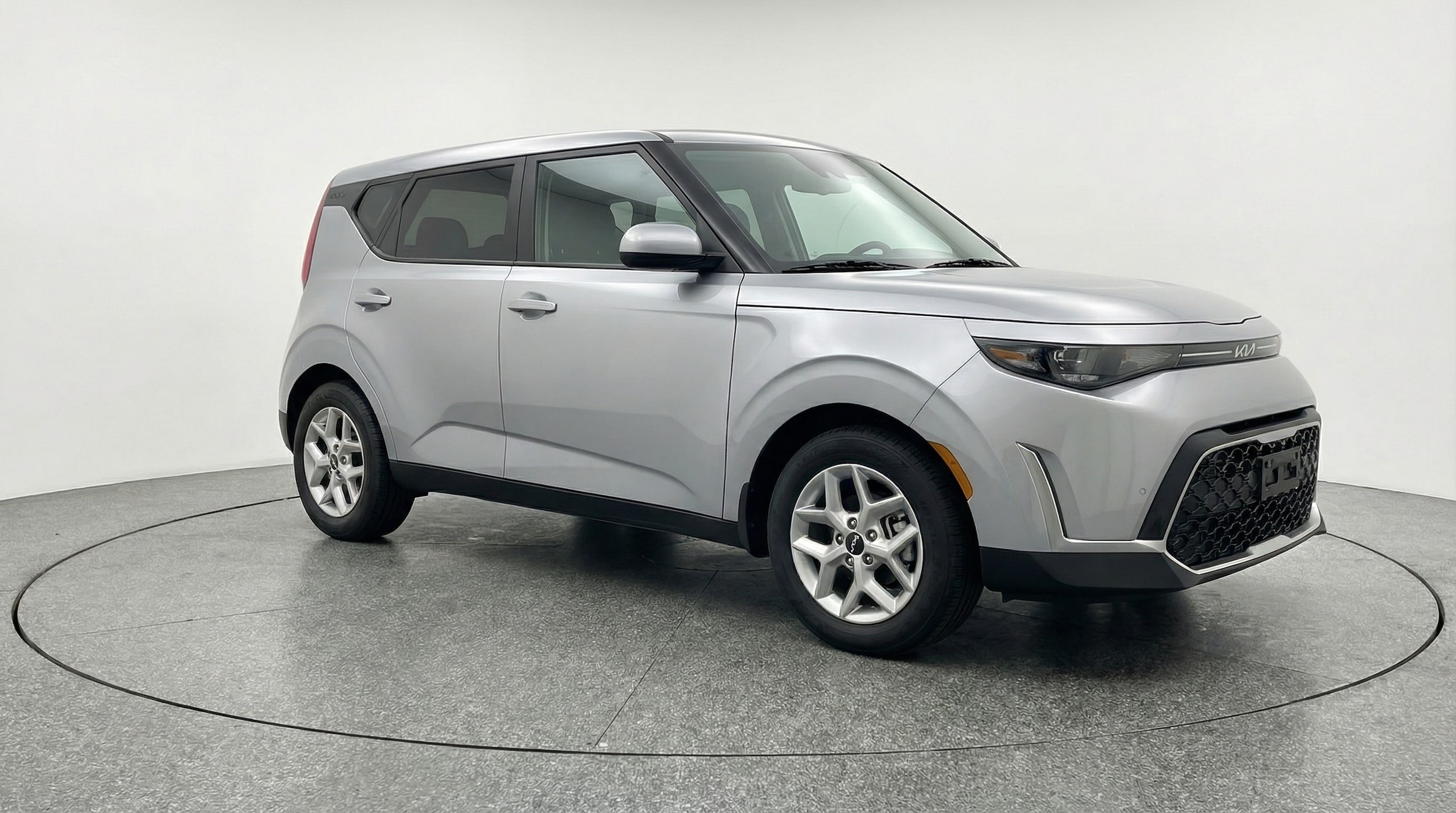 Thumbnail: 2025 Kia Soul - 1