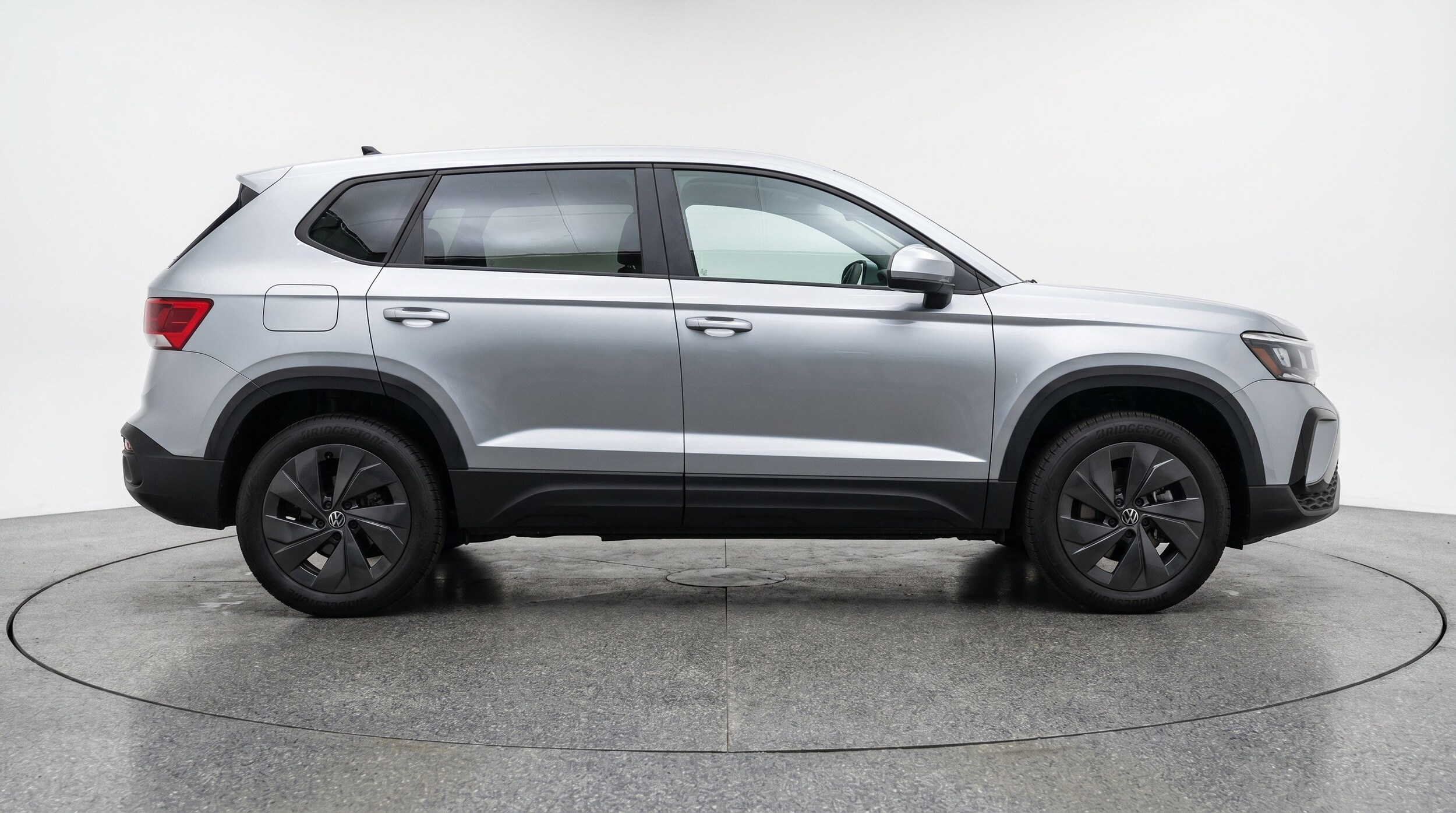 Thumbnail: 2026 Volkswagen Taos - 10