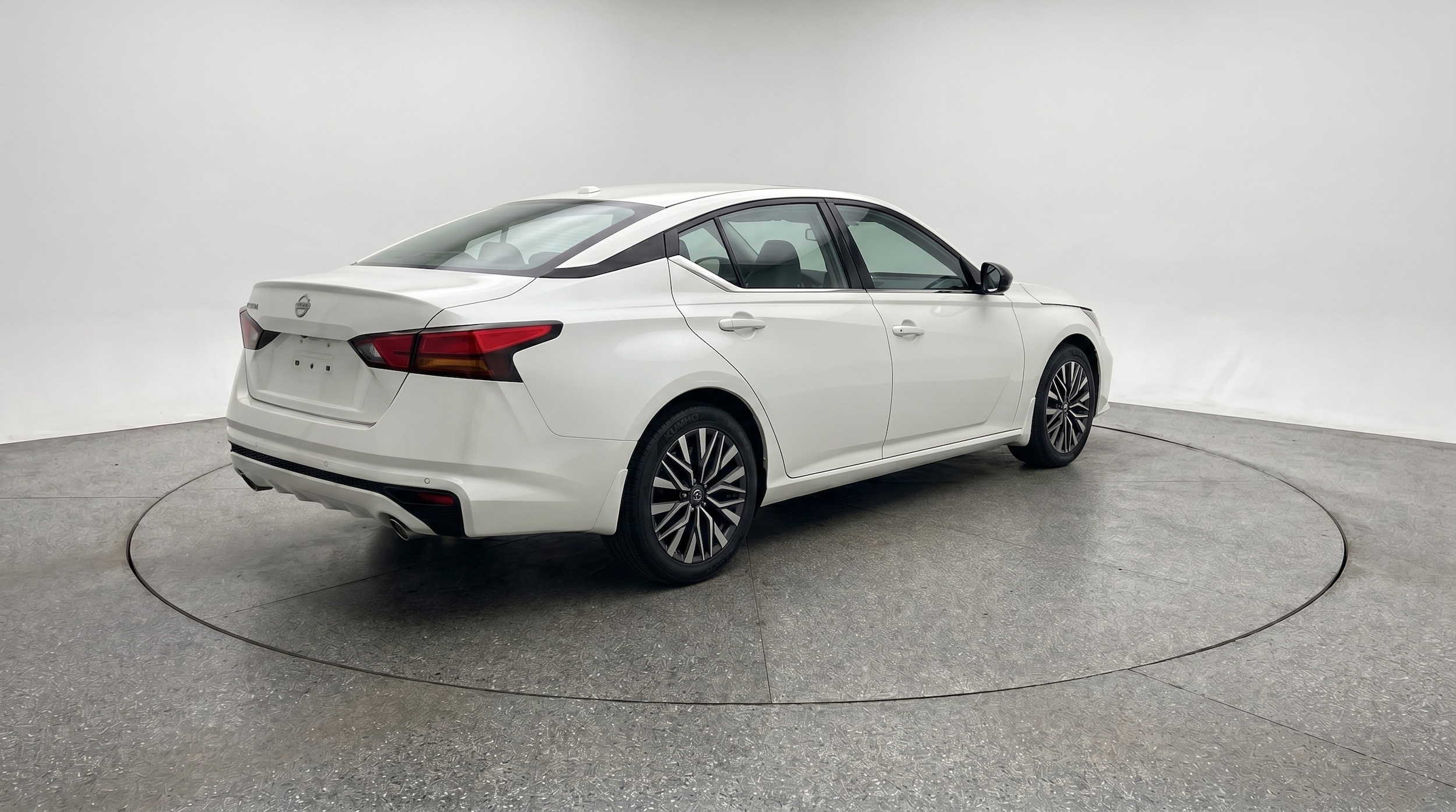 Thumbnail: 2025 Nissan Altima - 7