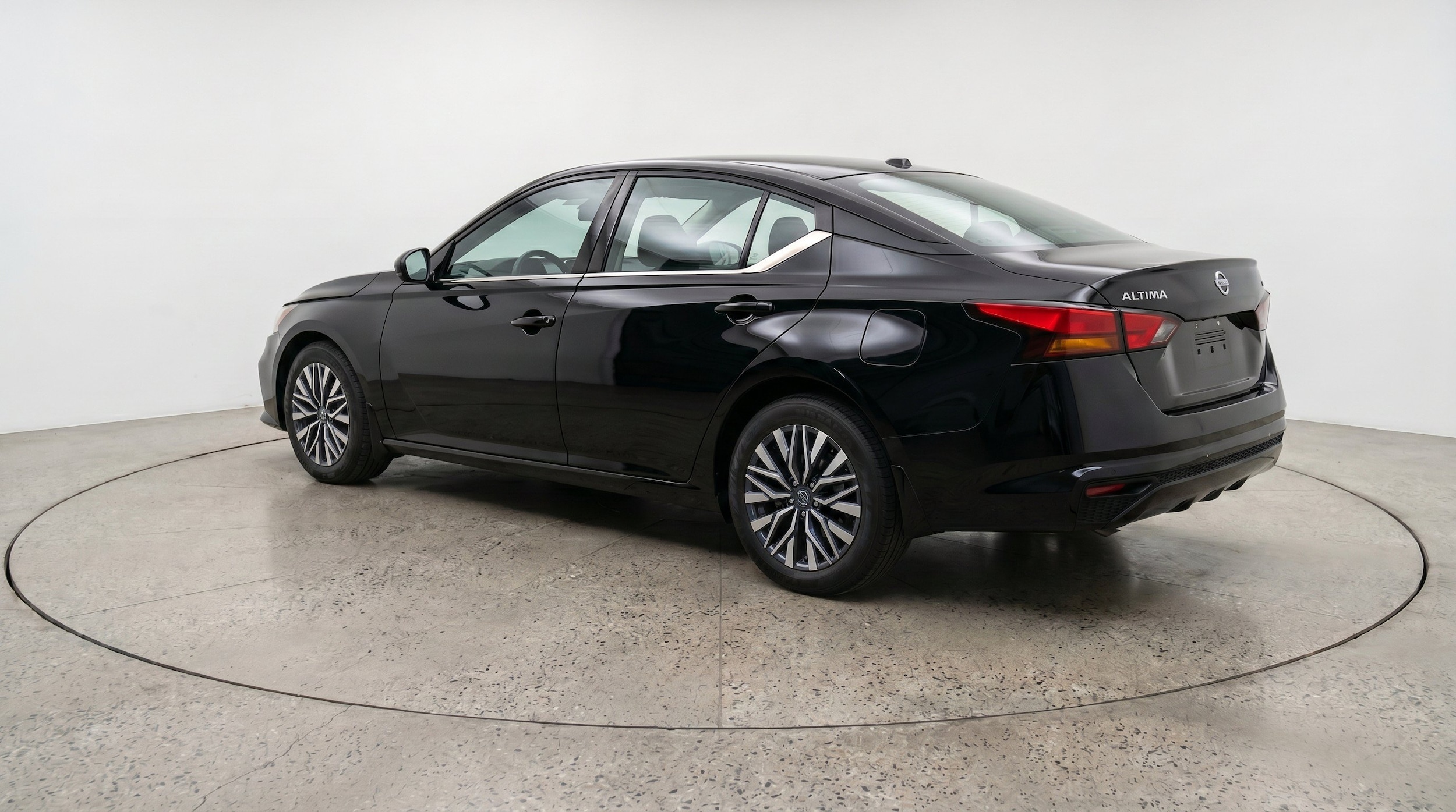 Thumbnail: 2026 Nissan Altima - 6