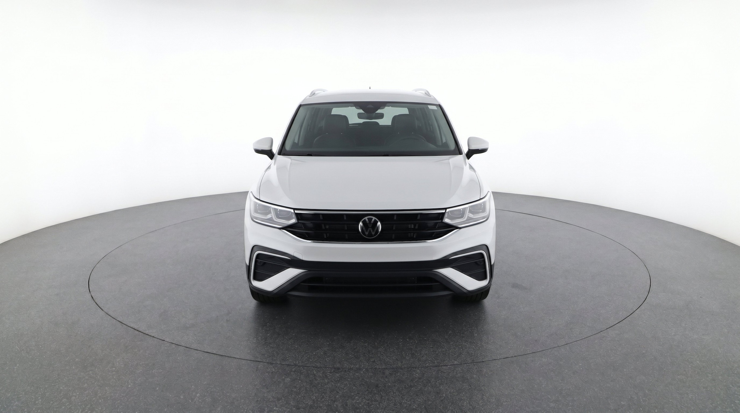 Thumbnail: 2026 Volkswagen Tiguan - 2