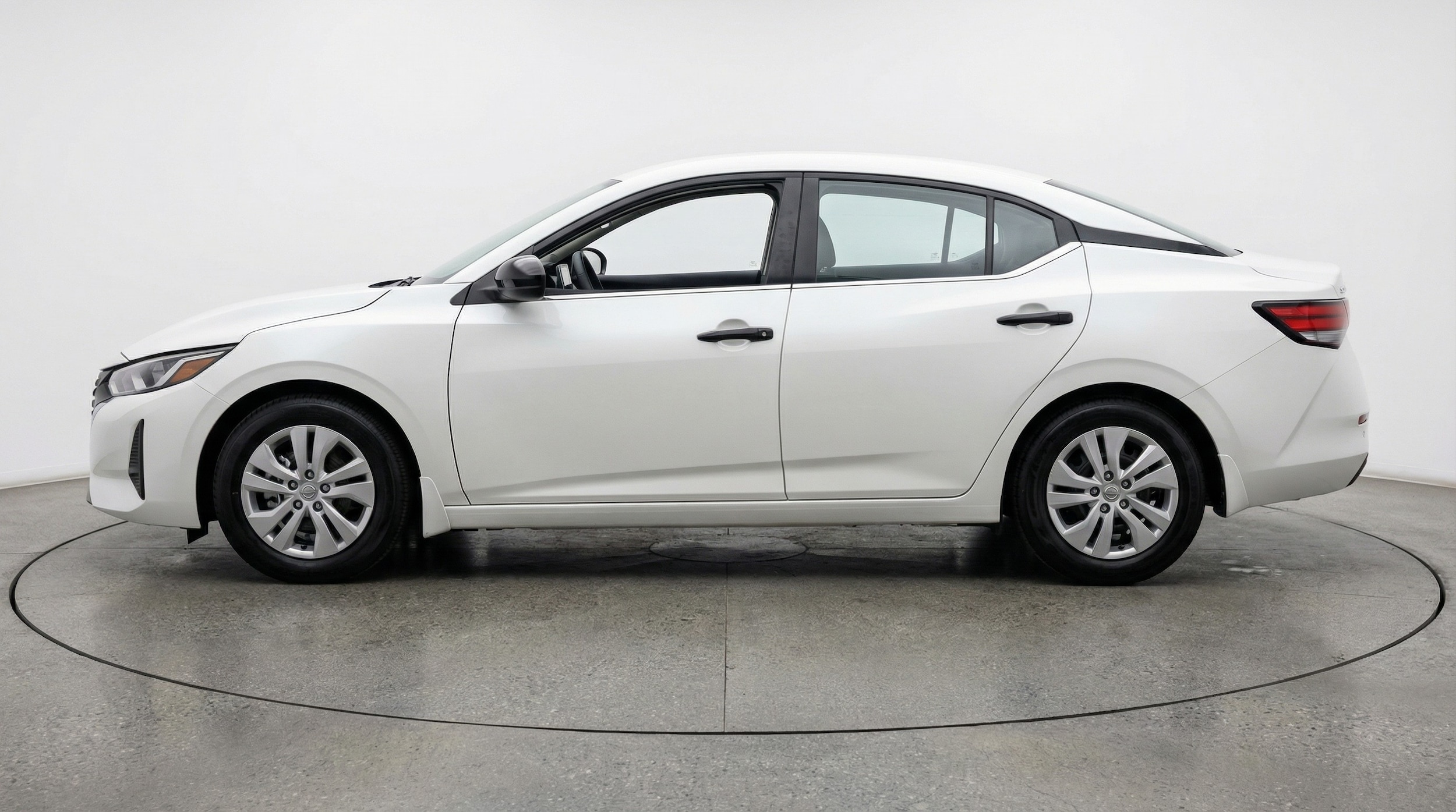 Thumbnail: 2025 Nissan Sentra - 4