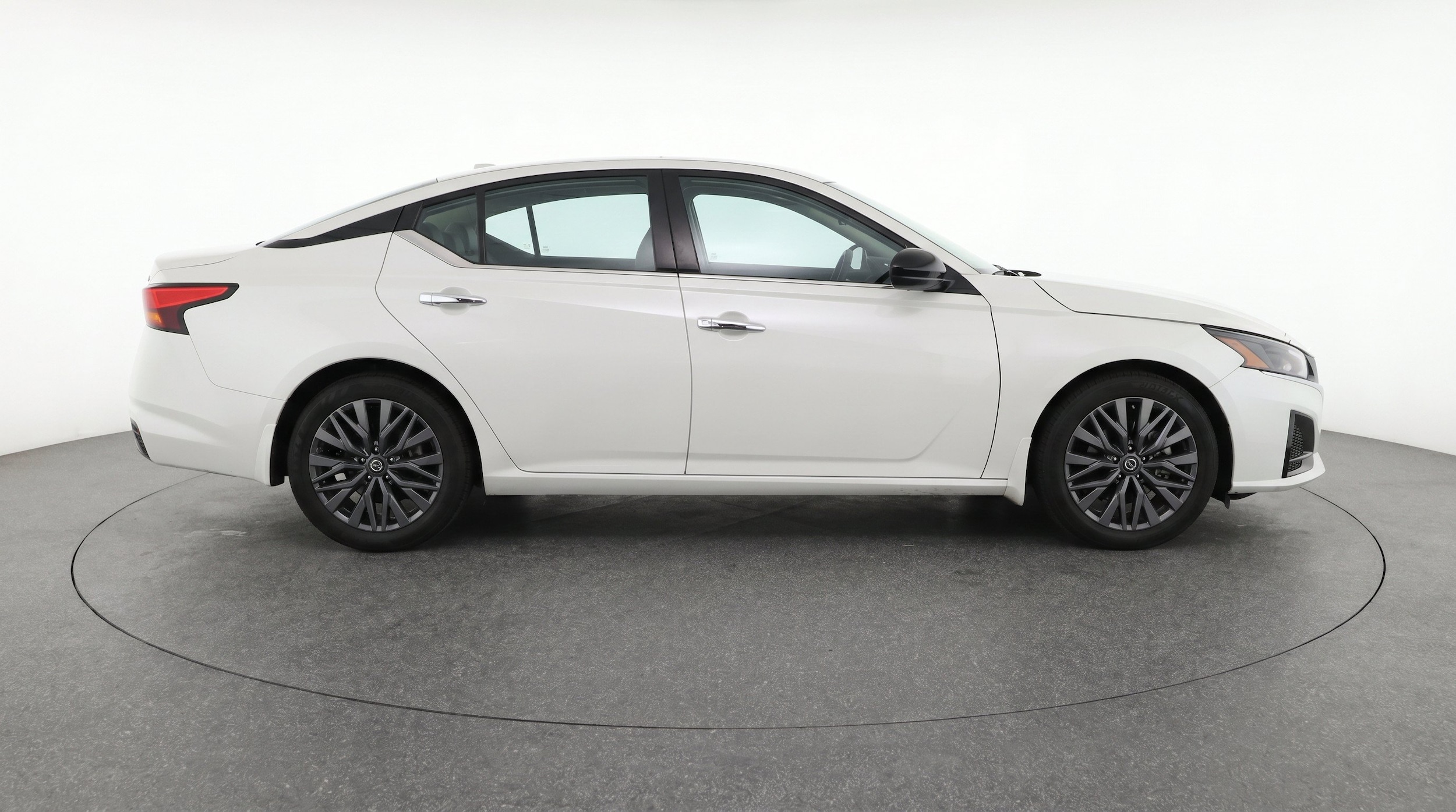 Thumbnail: 2025 Nissan Altima - 11