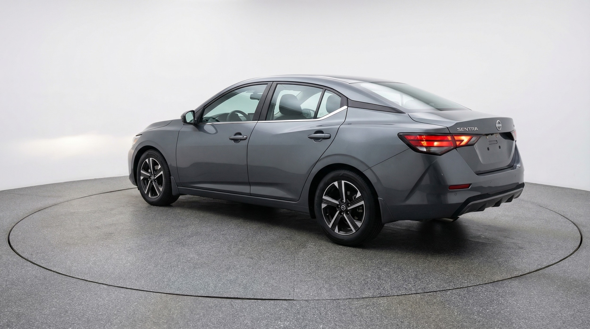 Thumbnail: 2025 Nissan Sentra - 5