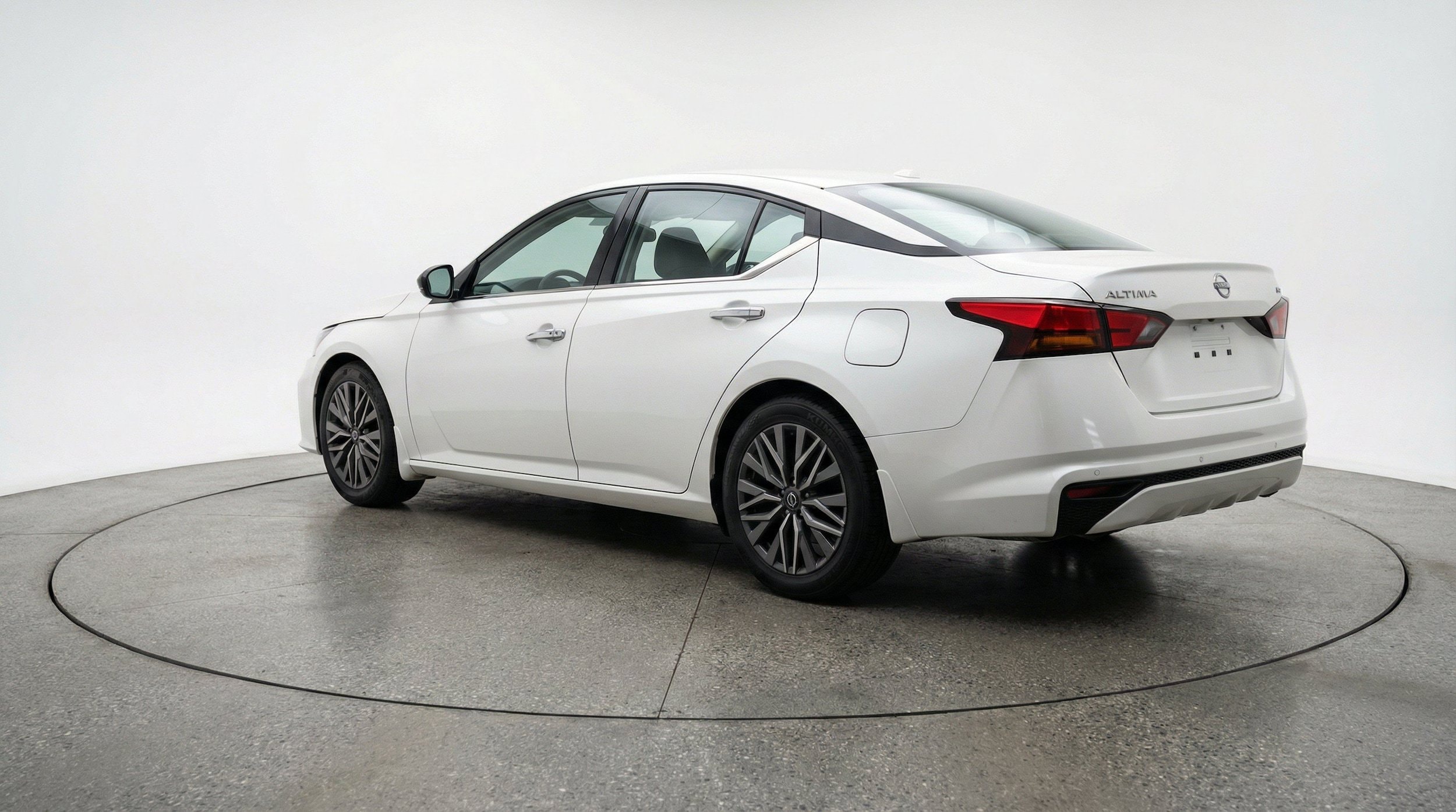 Thumbnail: 2025 Nissan Altima - 6