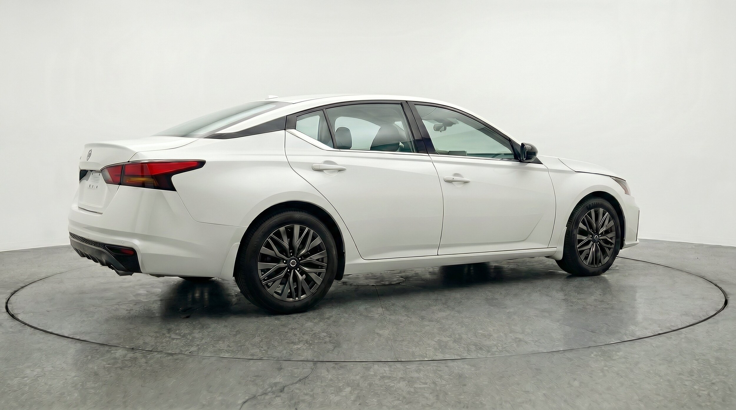 Thumbnail: 2026 Nissan Altima - 9