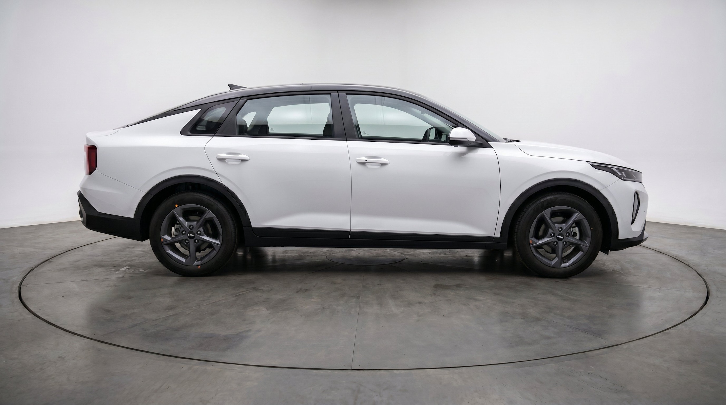 Thumbnail: 2026 Kia K4 - 10
