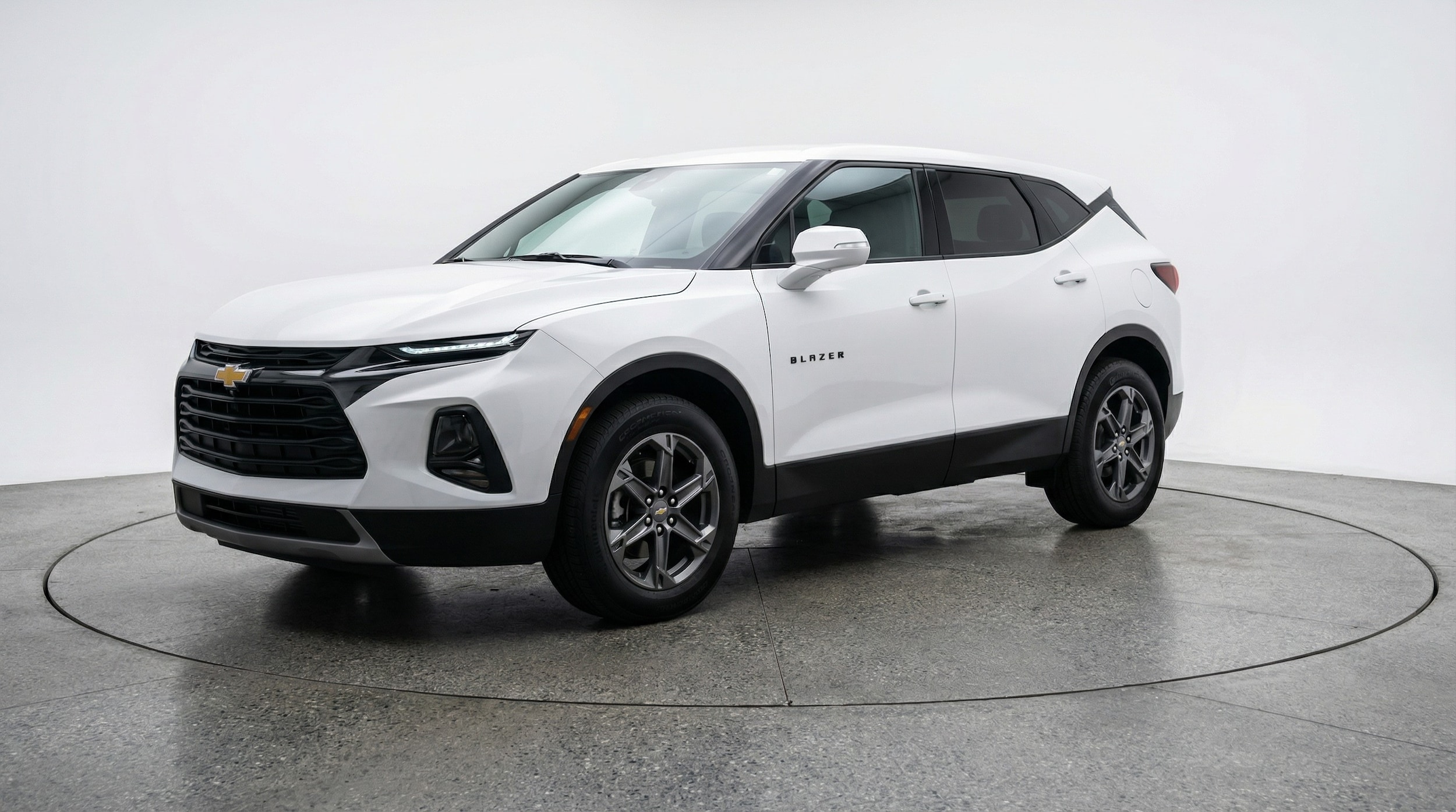 Thumbnail: 2025 Chevrolet Blazer - 3