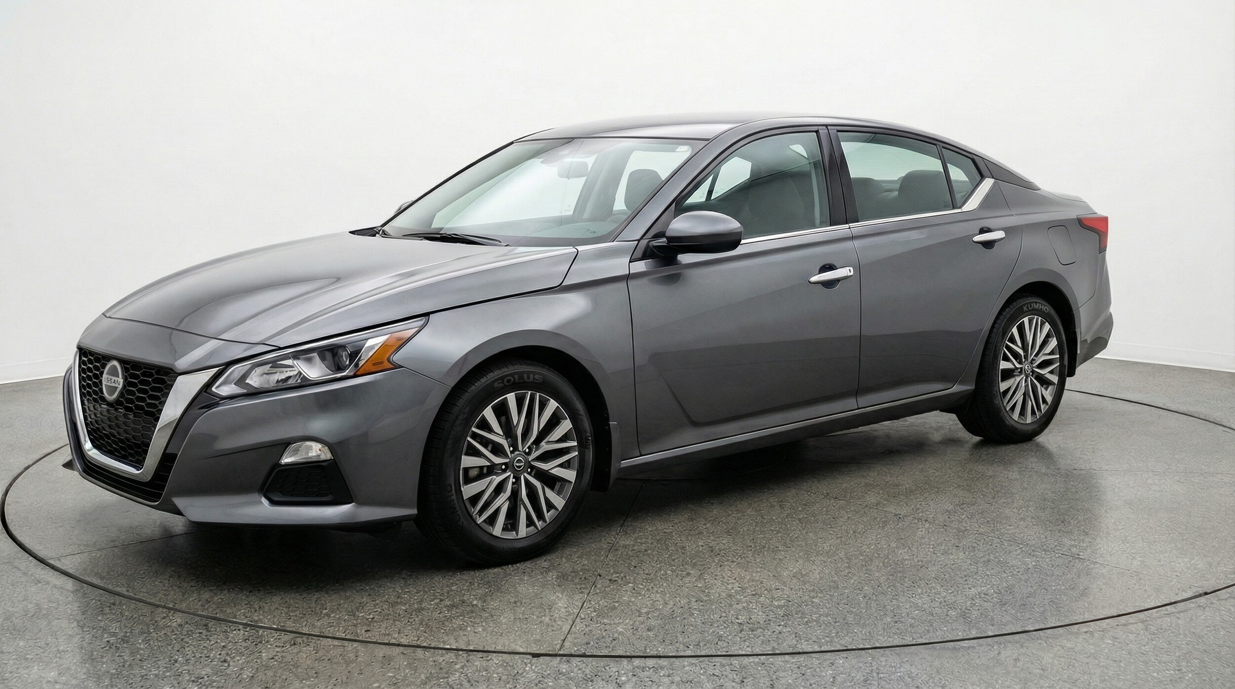 Thumbnail: 2025 Nissan Altima - 3