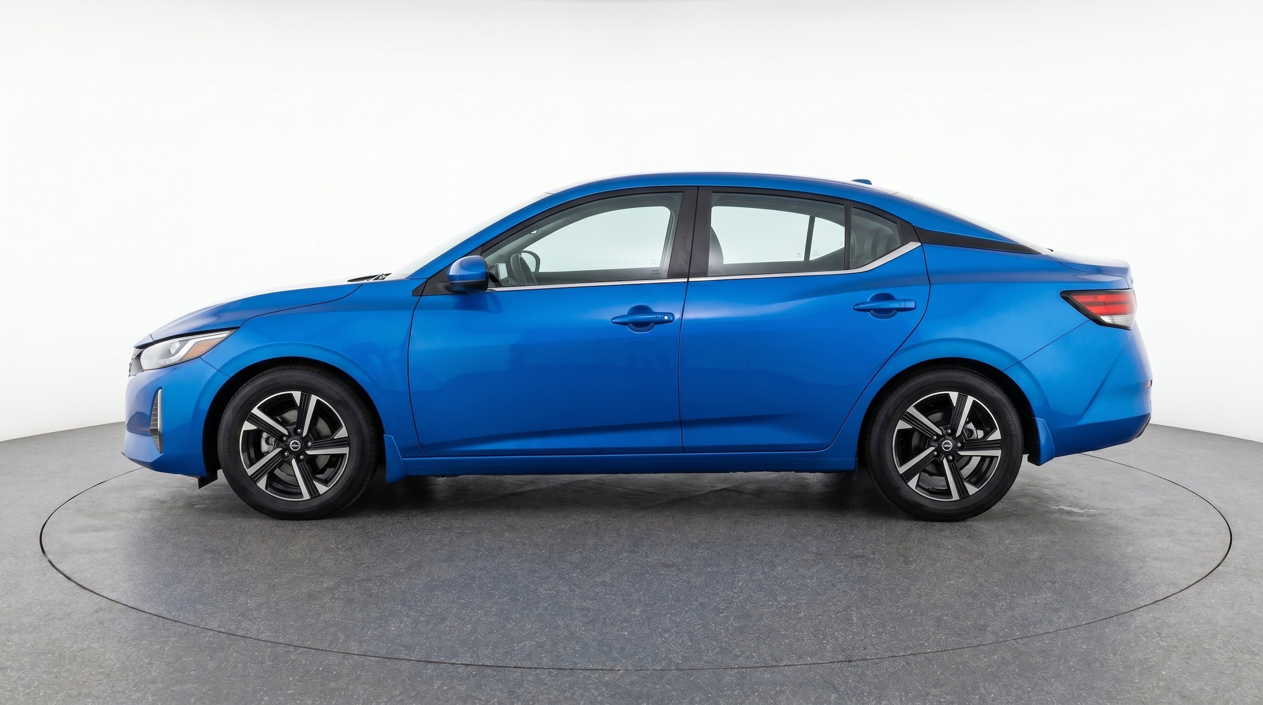Thumbnail: 2025 Nissan Sentra - 5