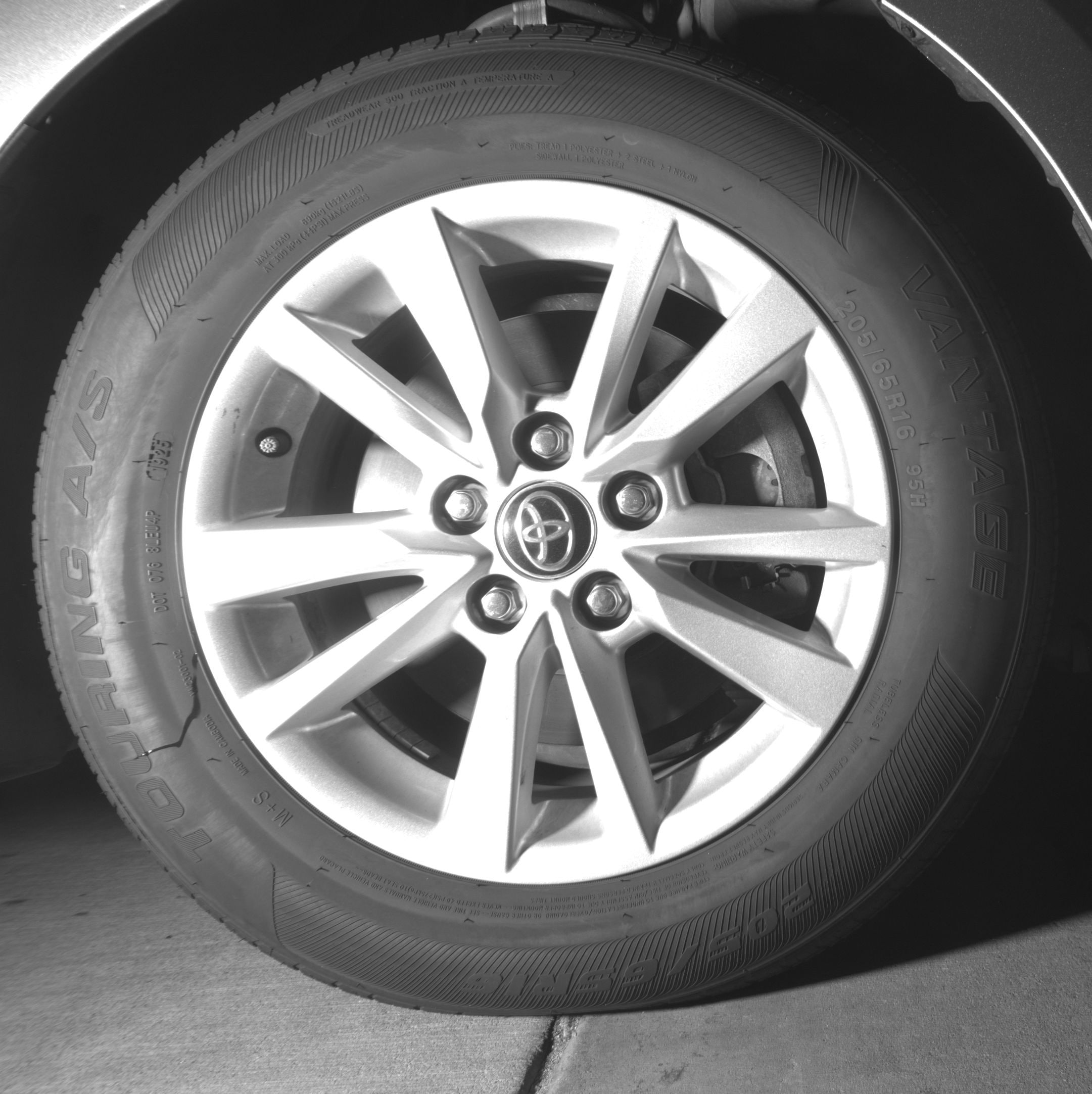 Thumbnail: 2025 Toyota Camry - 10