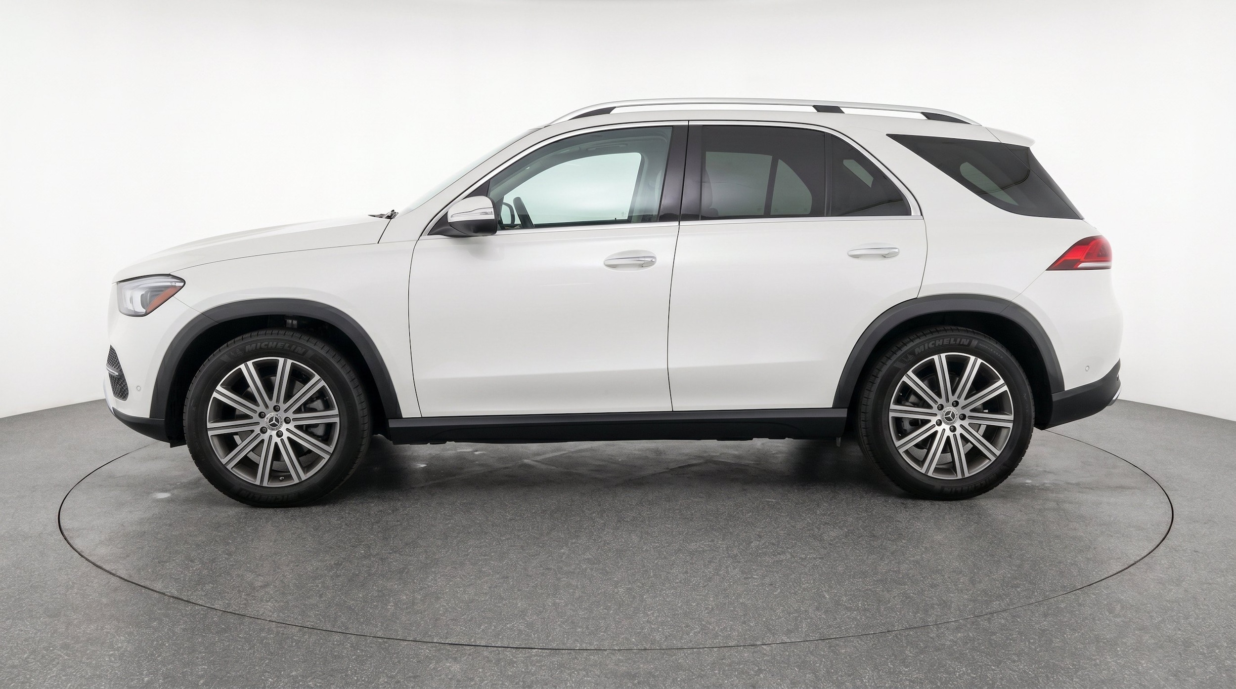 Thumbnail: 2026 Mercedes-Benz GLE - 5
