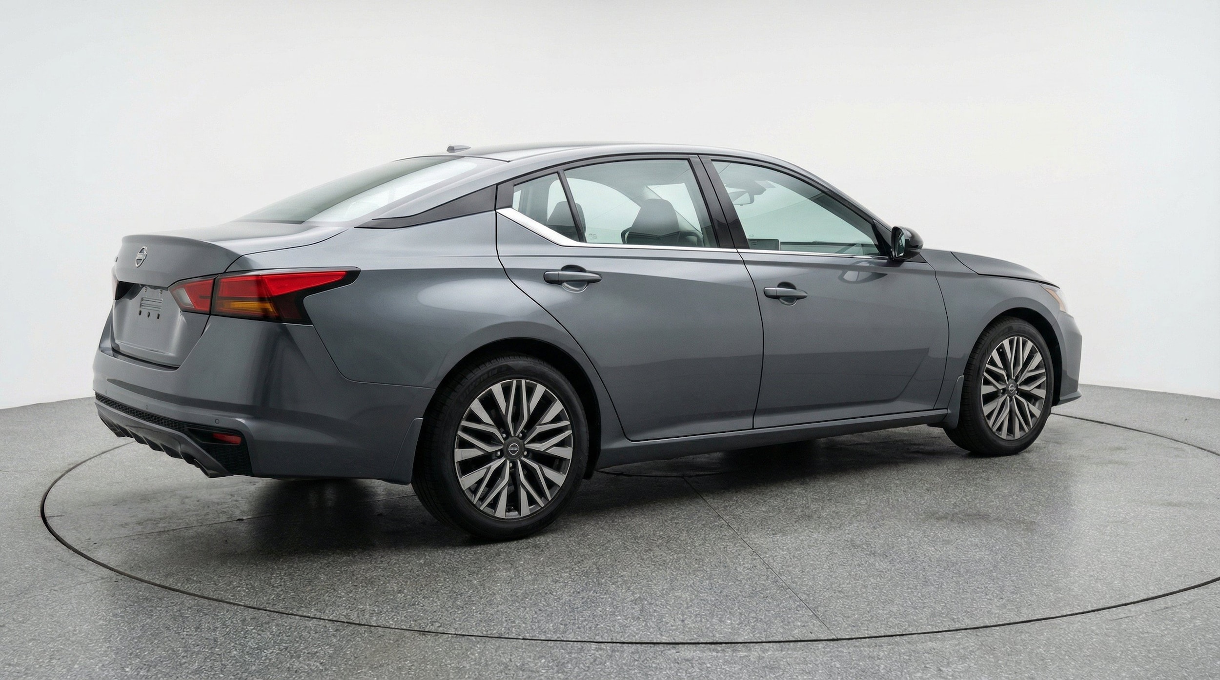 Thumbnail: 2025 Nissan Altima - 9