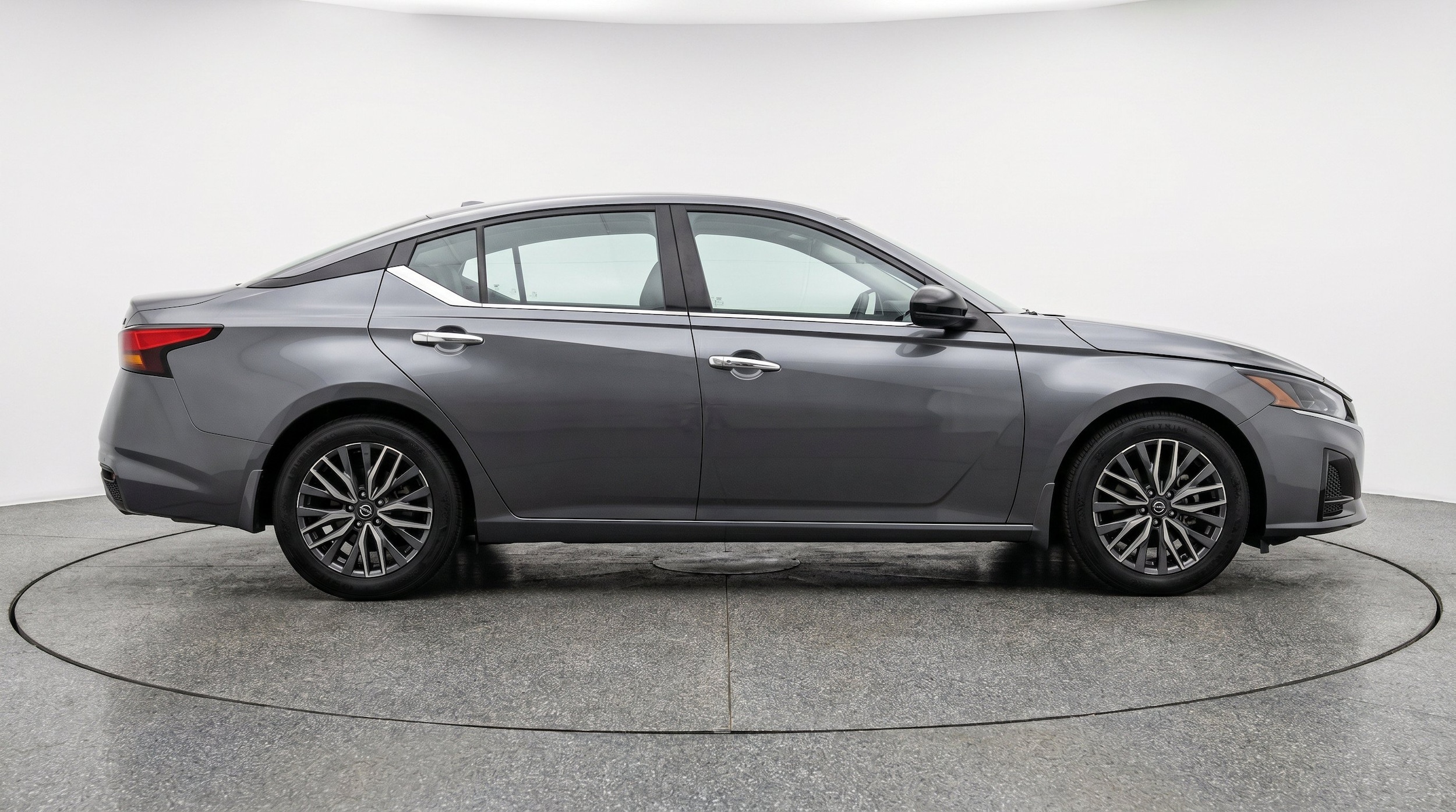 Thumbnail: 2025 Nissan Altima - 11