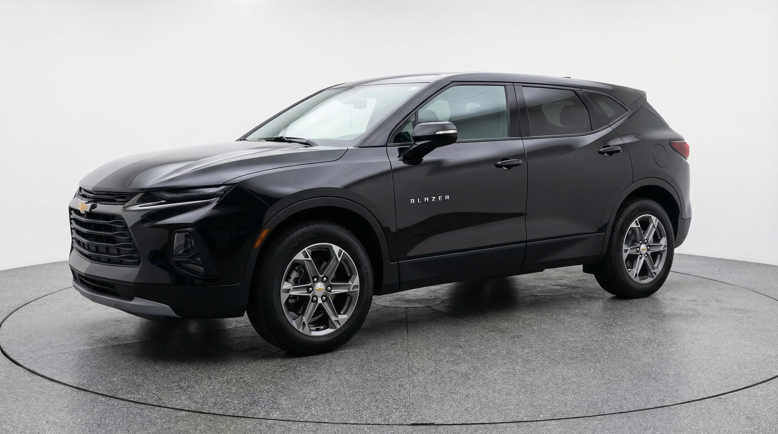 Thumbnail: 2025 Chevrolet Blazer - 3