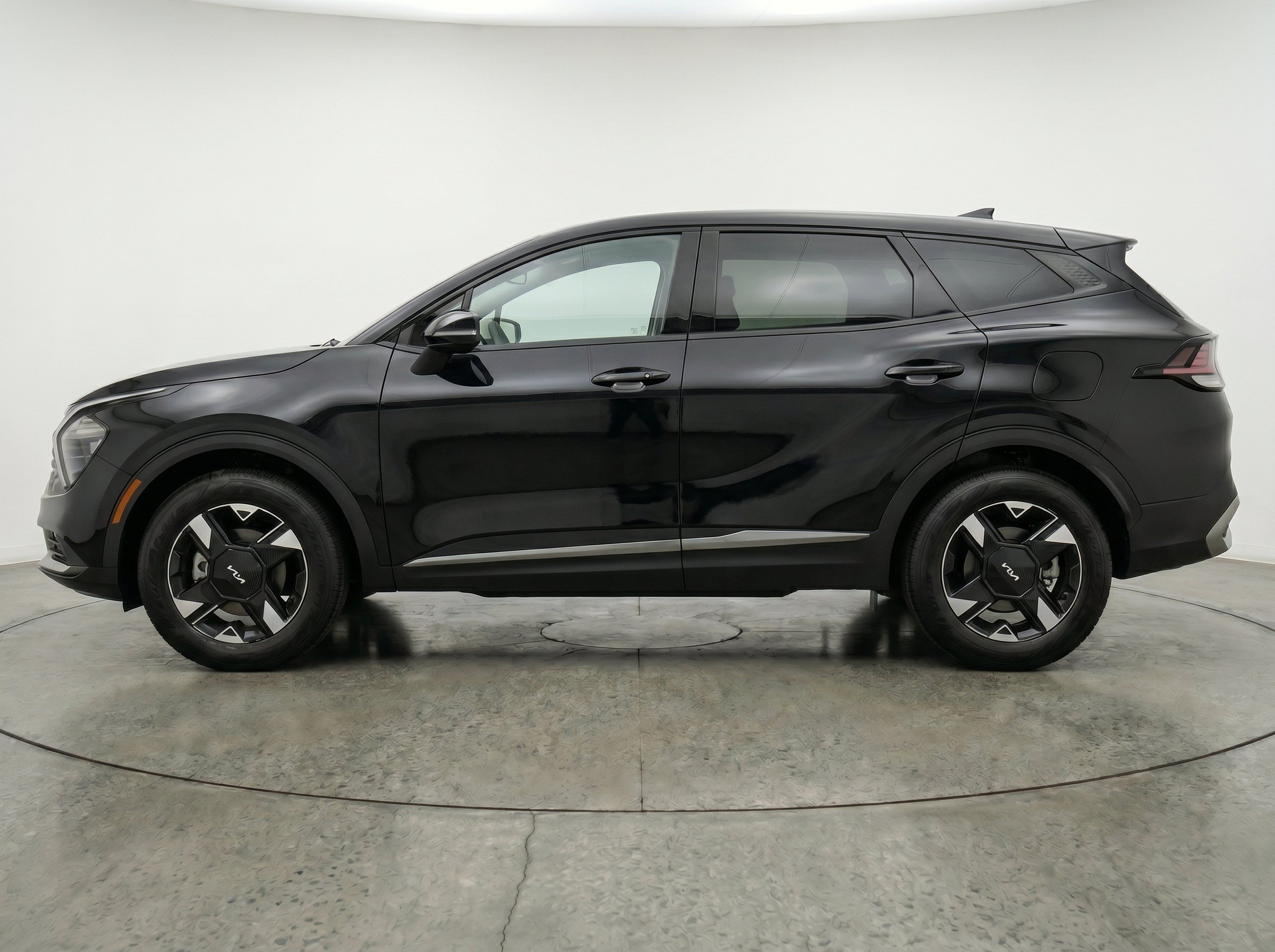 Thumbnail: 2026 Kia Sportage - 5