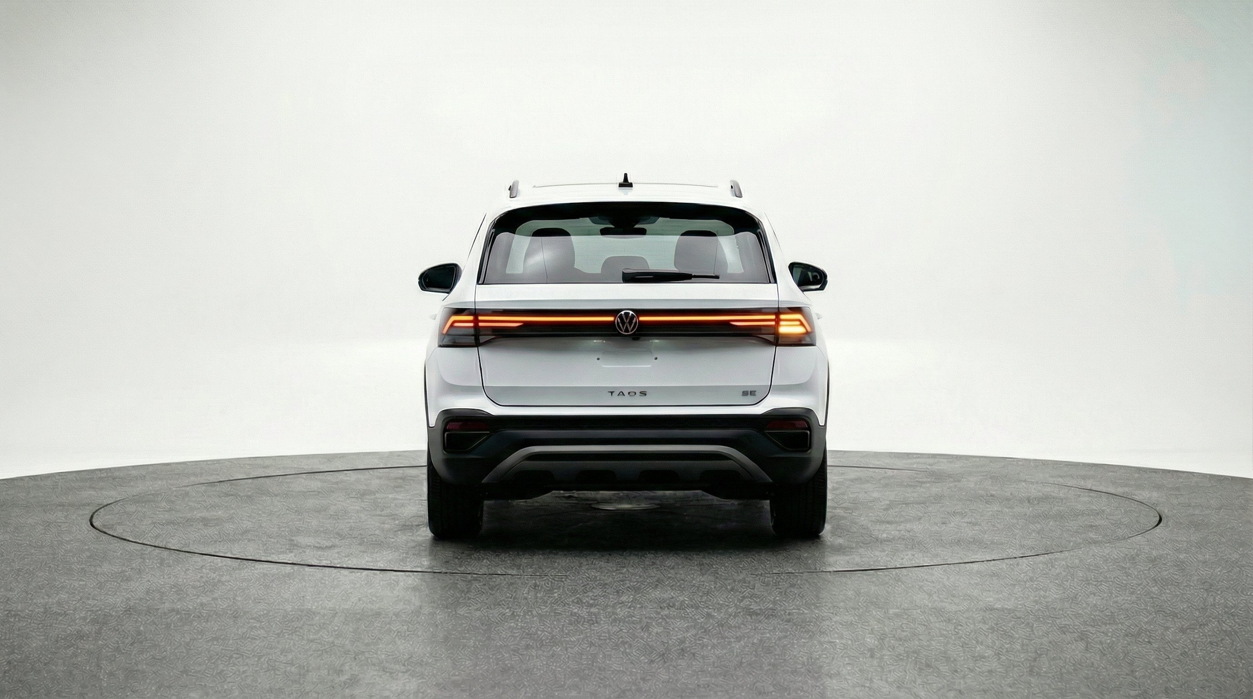 Thumbnail: 2026 Volkswagen Taos - 7