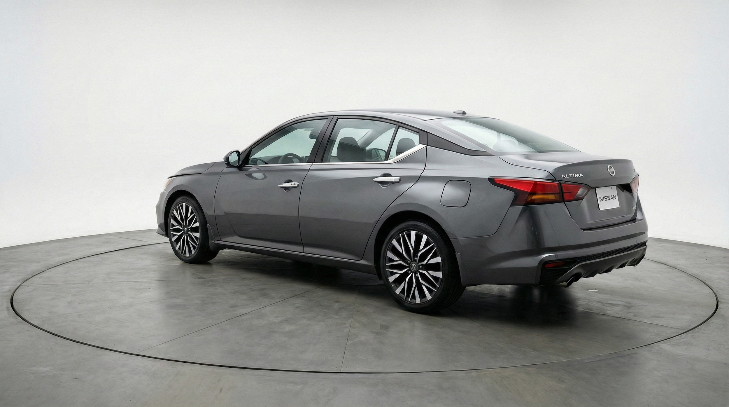 Thumbnail: 2025 Nissan Altima - 5