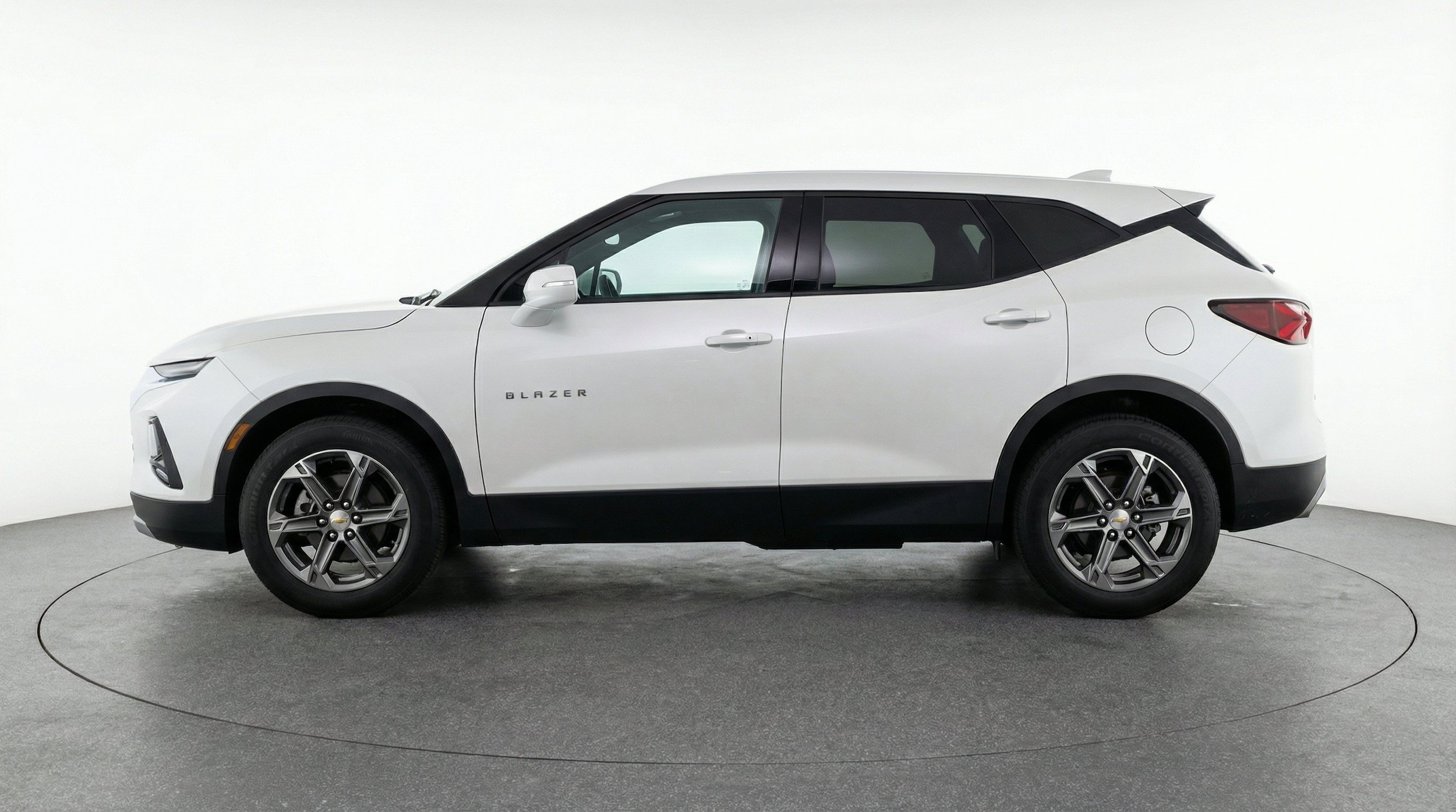 Thumbnail: 2025 Chevrolet Blazer - 5