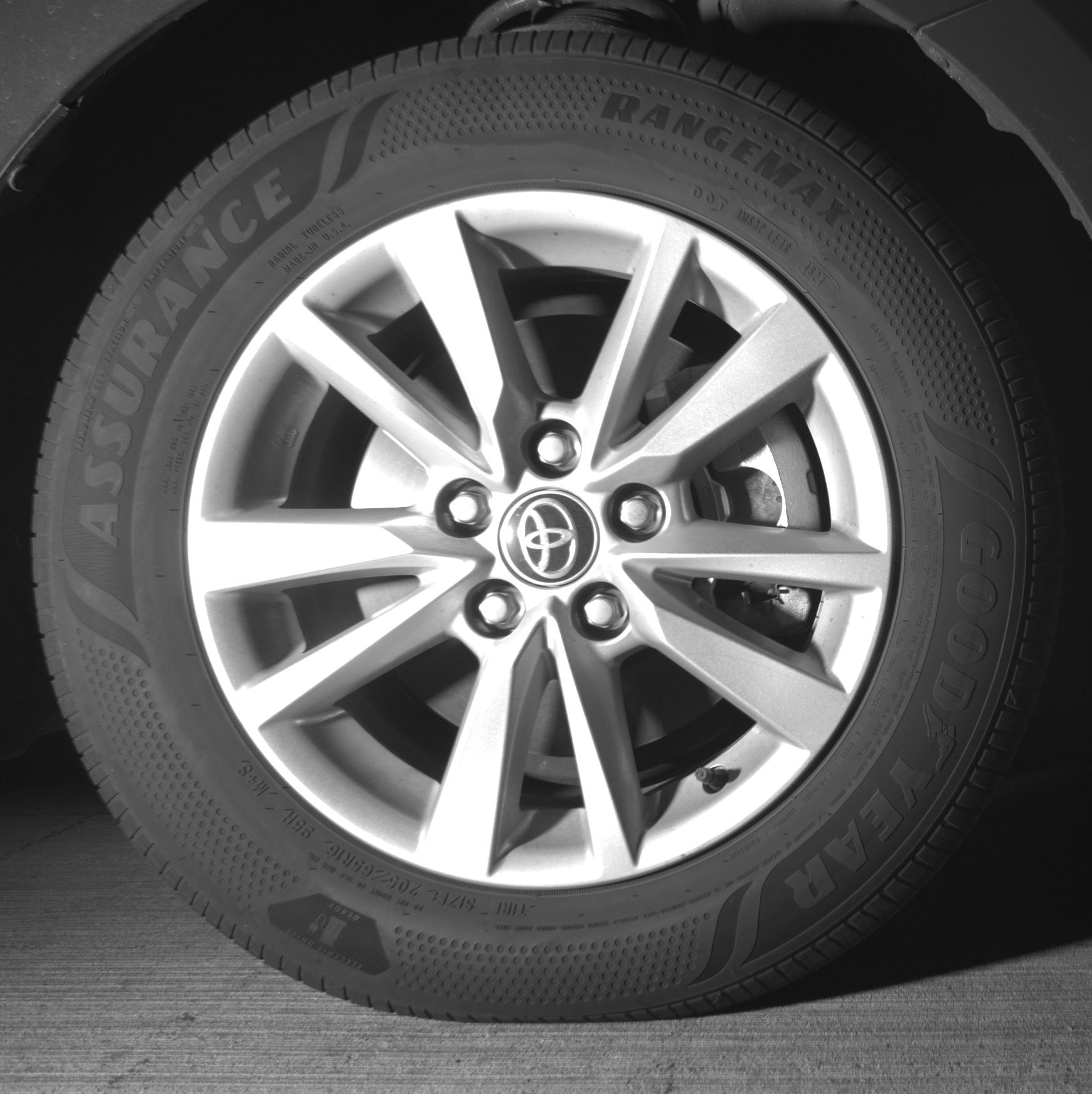 Thumbnail: 2025 Toyota Camry - 10